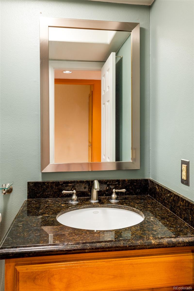 MLS Image #8 for 689 s zinnia court,lakewood, Colorado