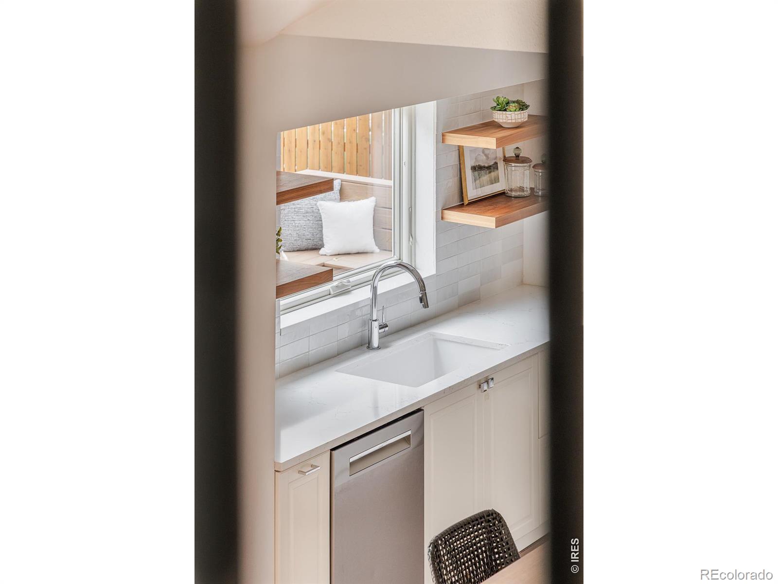MLS Image #11 for 7314  timothy place,niwot, Colorado