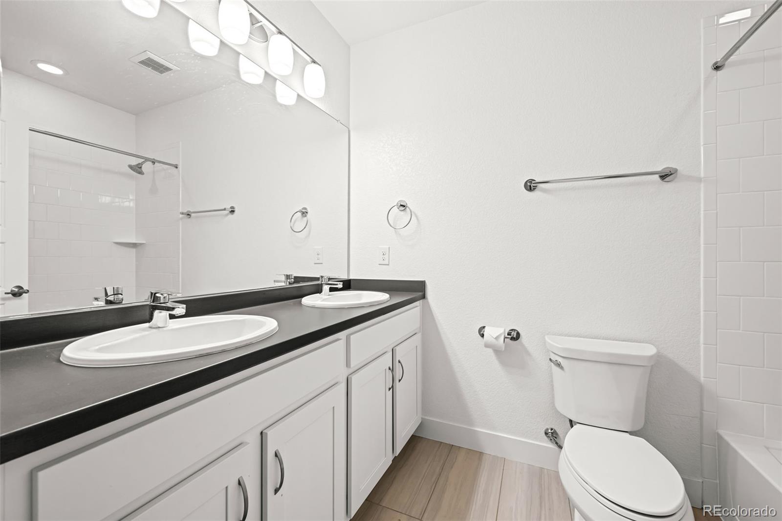 MLS Image #33 for 5820  boston street,denver, Colorado