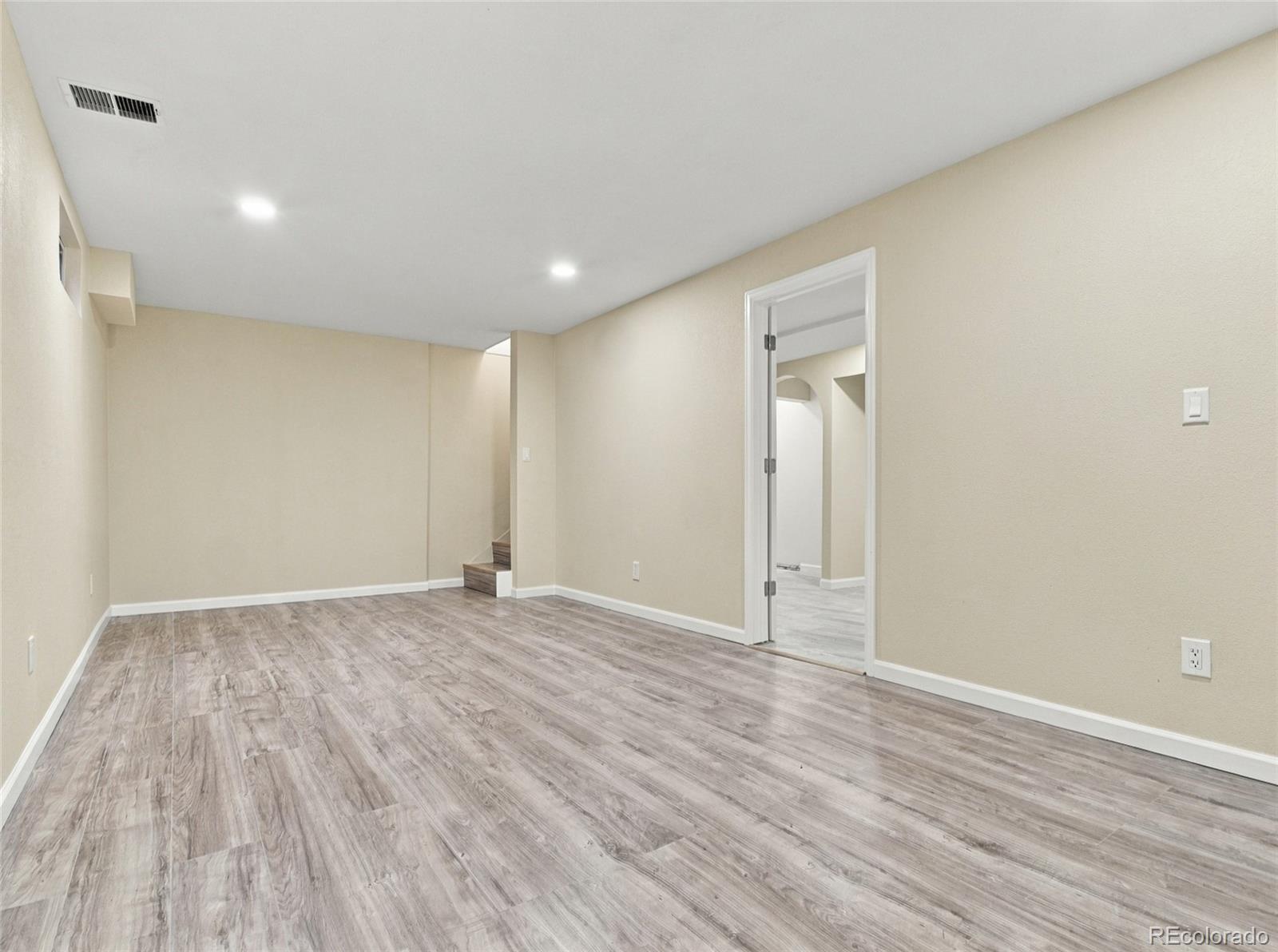 MLS Image #19 for 1221  norfolk street,aurora, Colorado