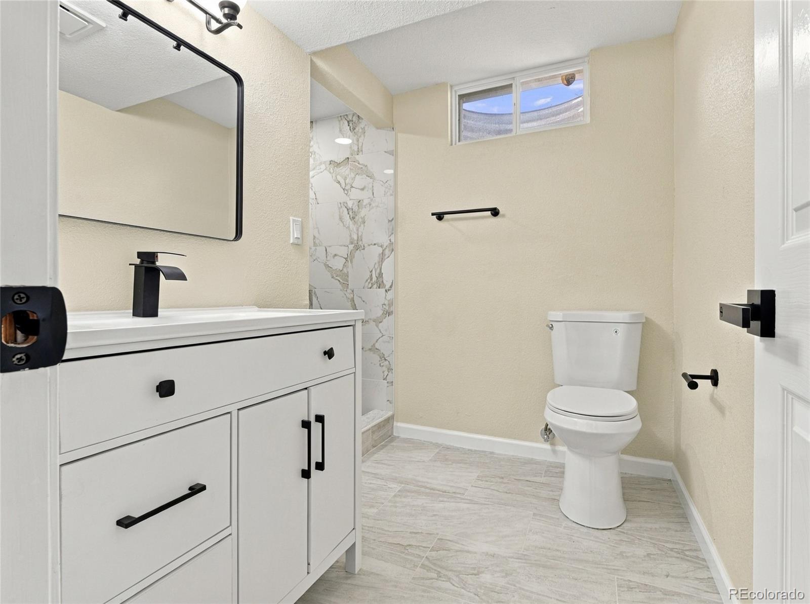 MLS Image #25 for 1221  norfolk street,aurora, Colorado