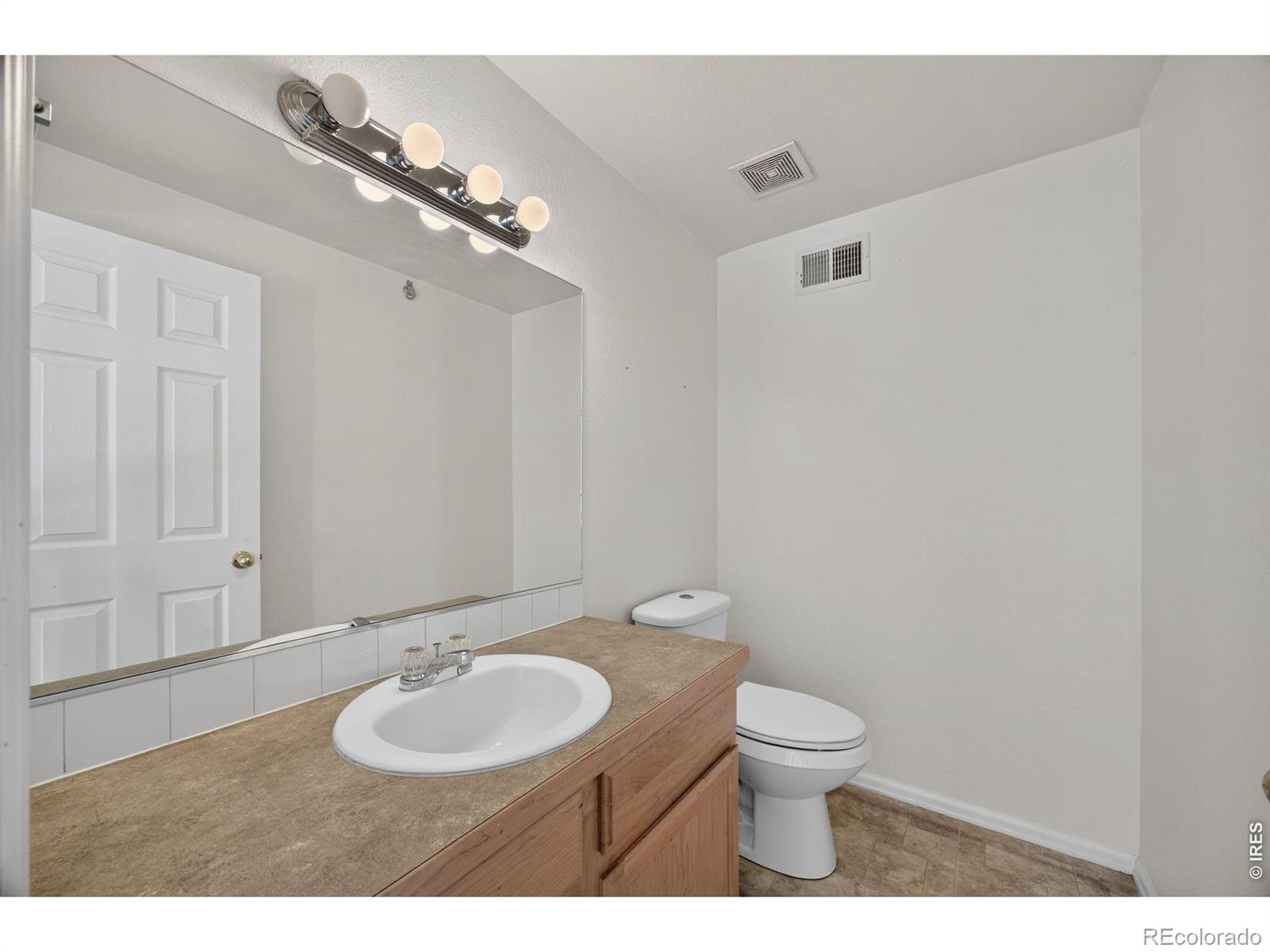 MLS Image #21 for 421  iron street,lochbuie, Colorado
