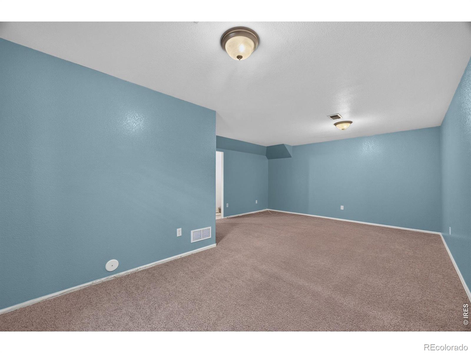 MLS Image #35 for 421  iron street,lochbuie, Colorado