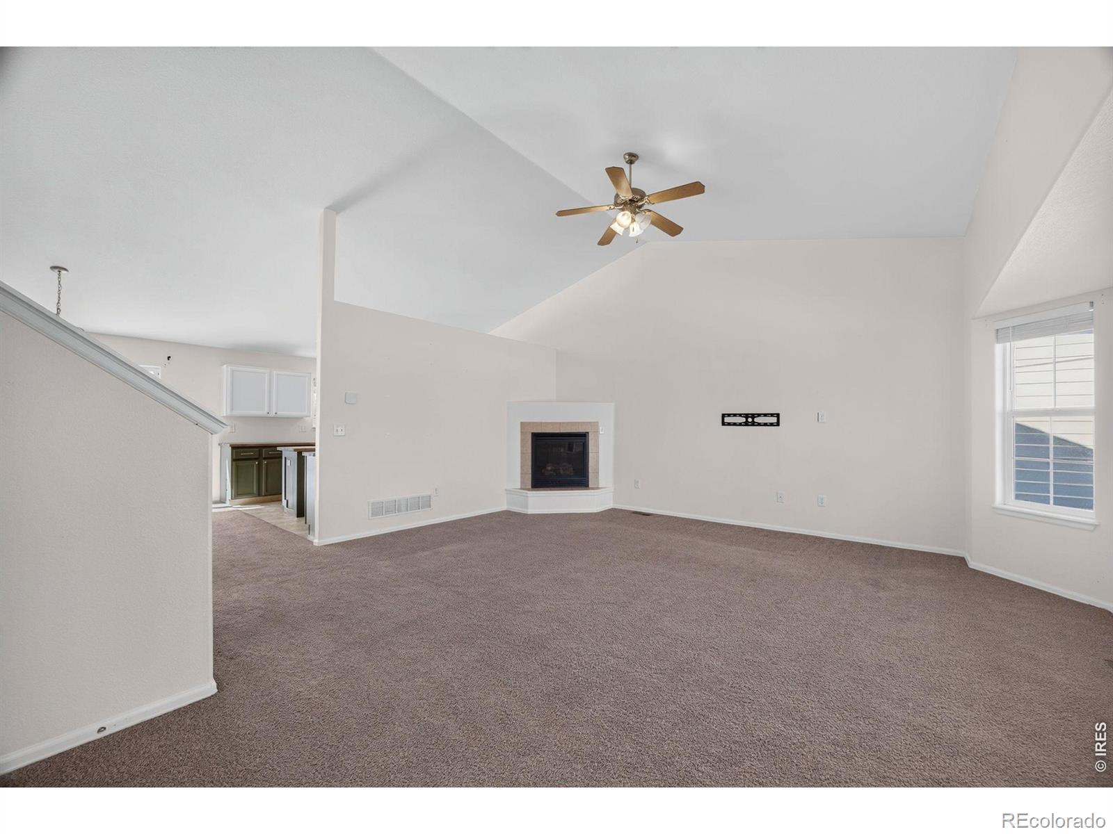 MLS Image #6 for 421  iron street,lochbuie, Colorado