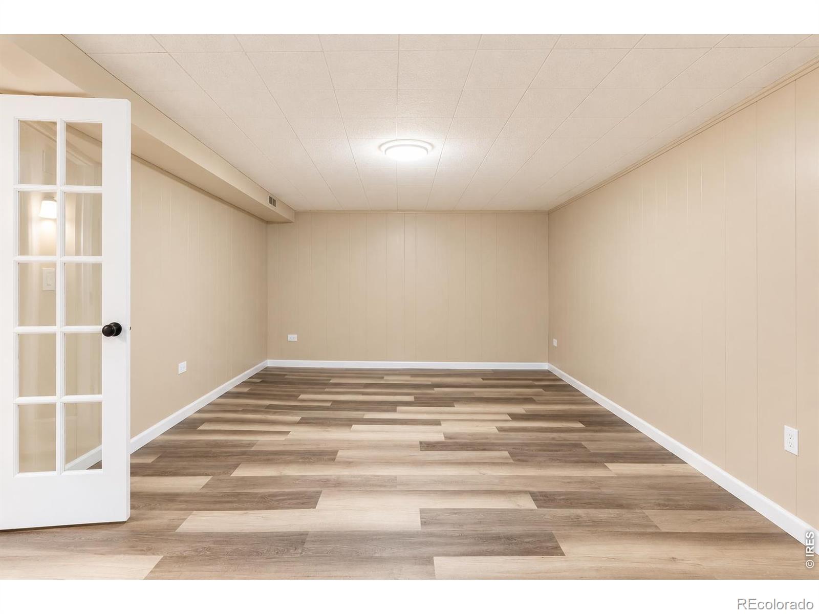 MLS Image #16 for 1431 s magnolia way,denver, Colorado