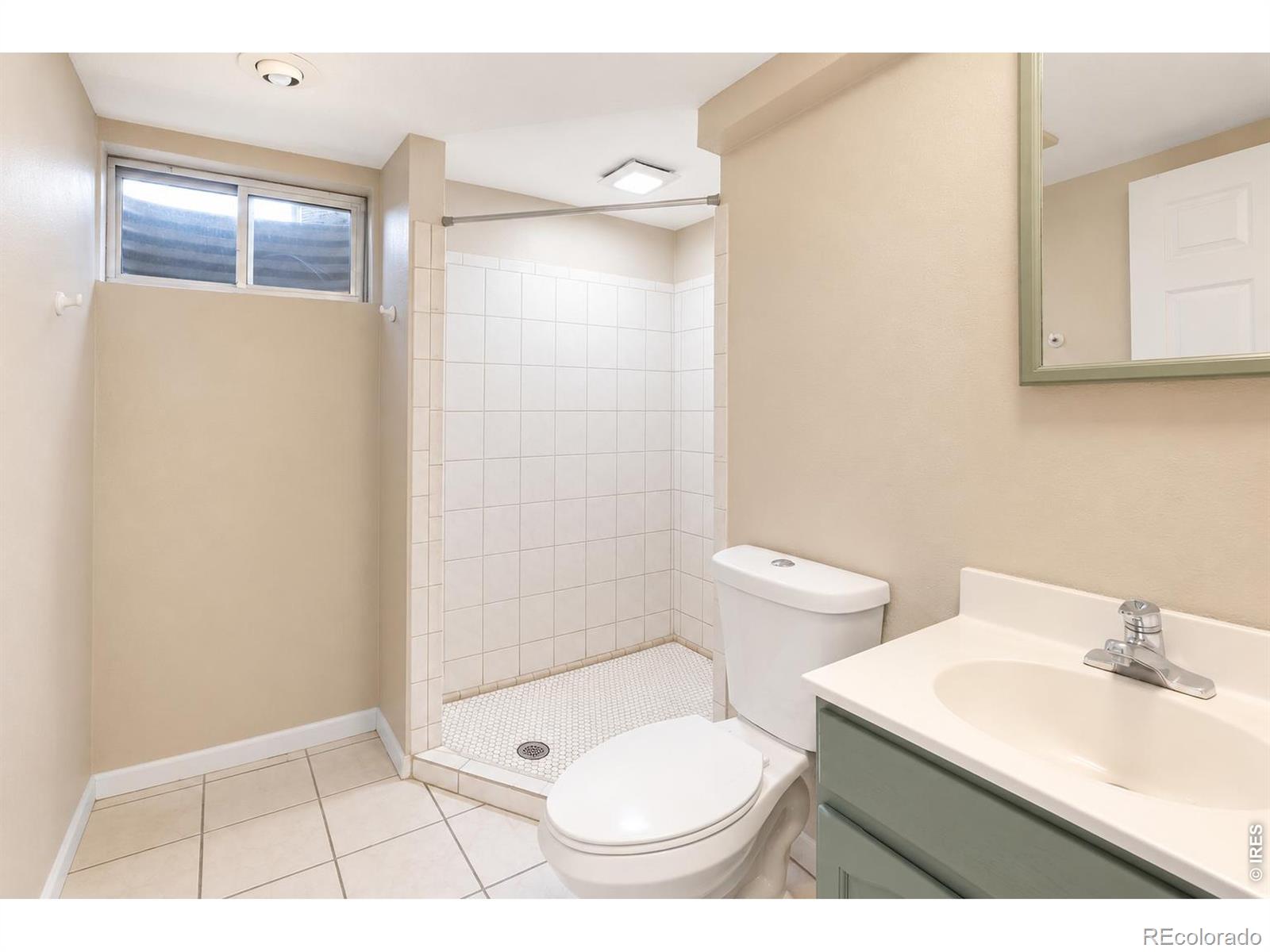 MLS Image #19 for 1431 s magnolia way,denver, Colorado