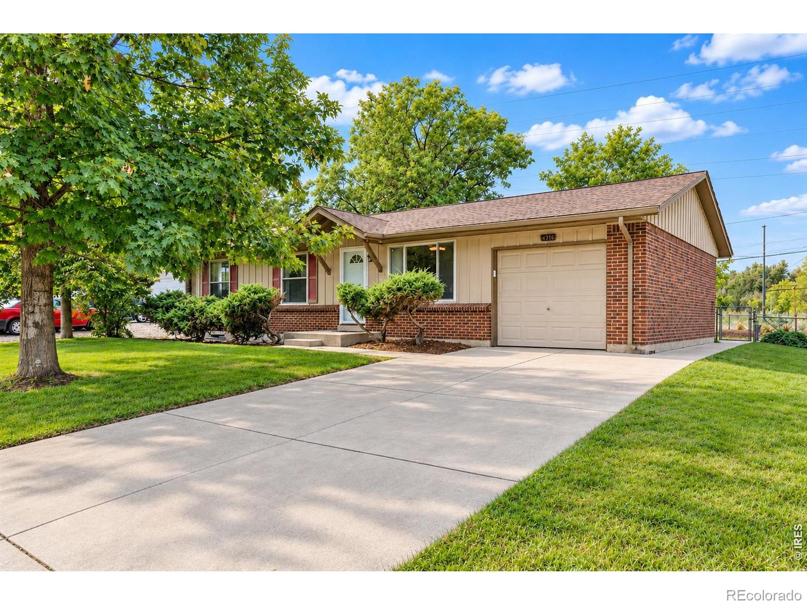 MLS Image #28 for 1431 s magnolia way,denver, Colorado