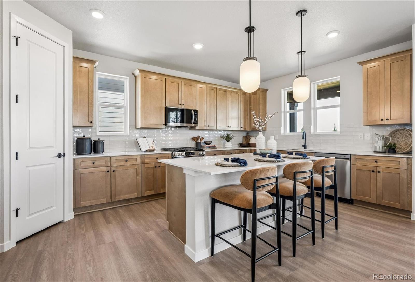 MLS Image #7 for 322  colorado river avenue,brighton, Colorado