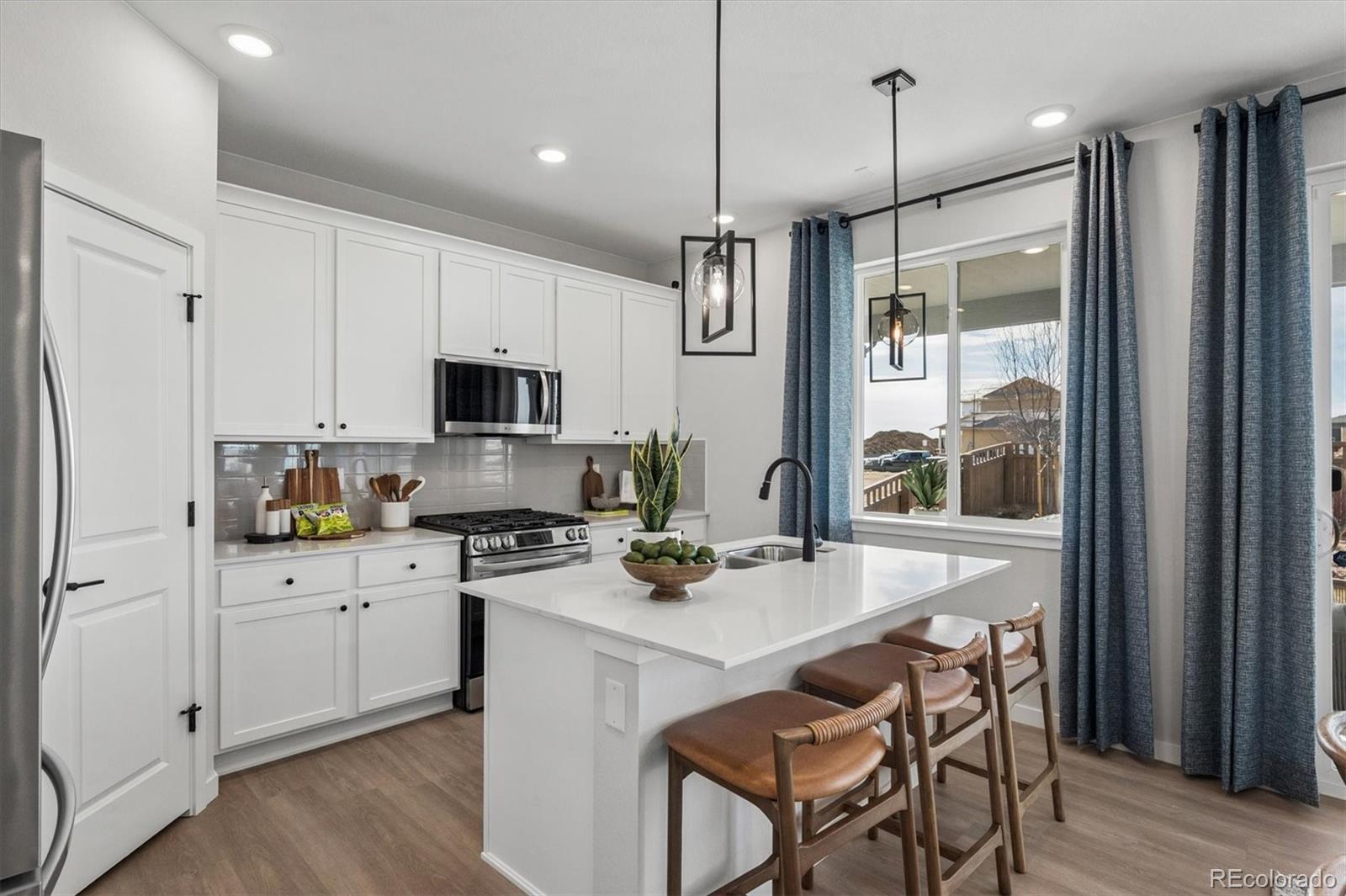 MLS Image #10 for 298  colorado river avenue,brighton, Colorado