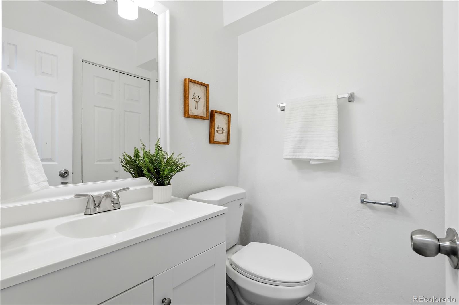 MLS Image #8 for 15759 e 13th place ,aurora, Colorado