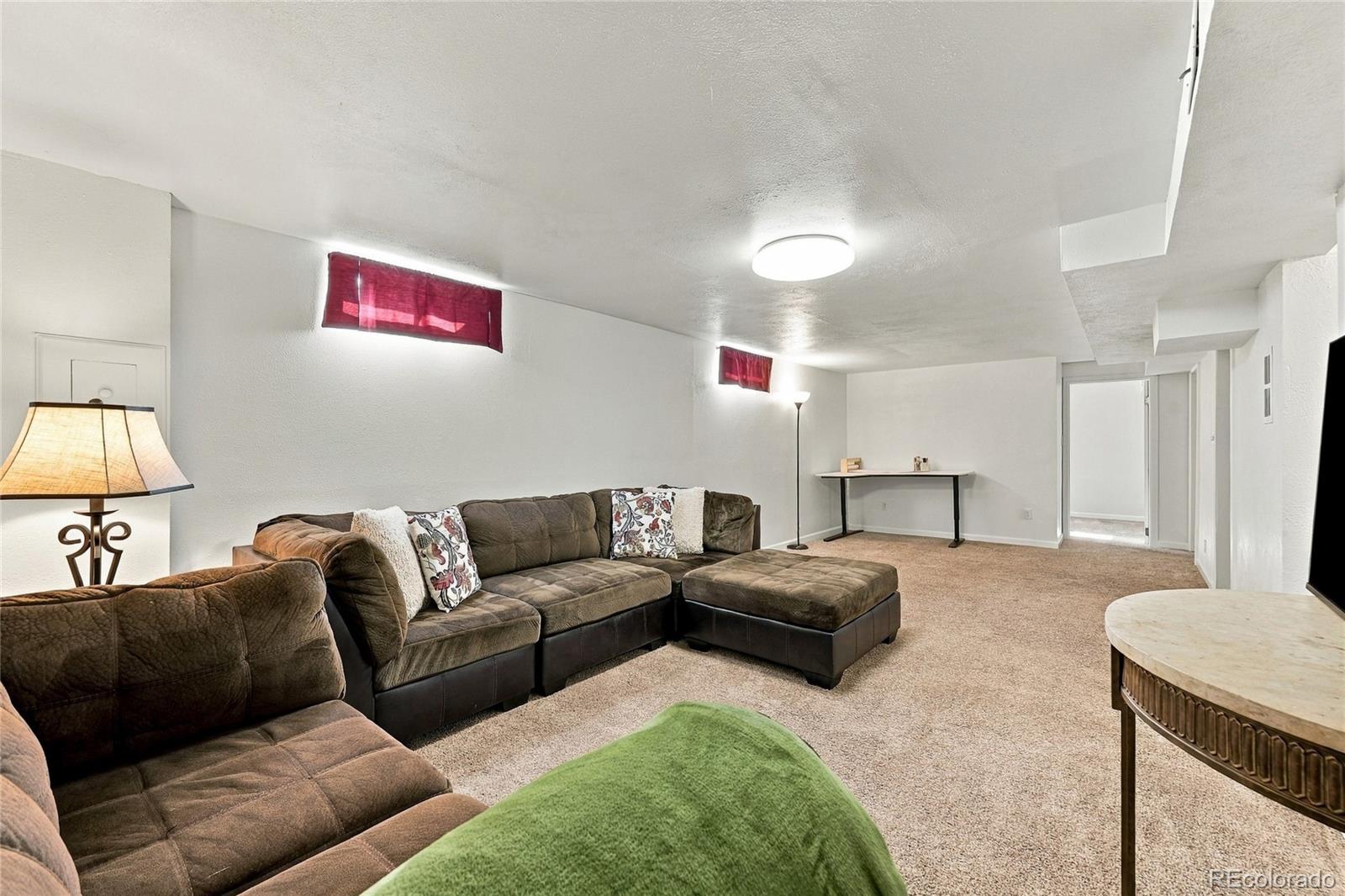 MLS Image #17 for 1309  douglas drive,denver, Colorado
