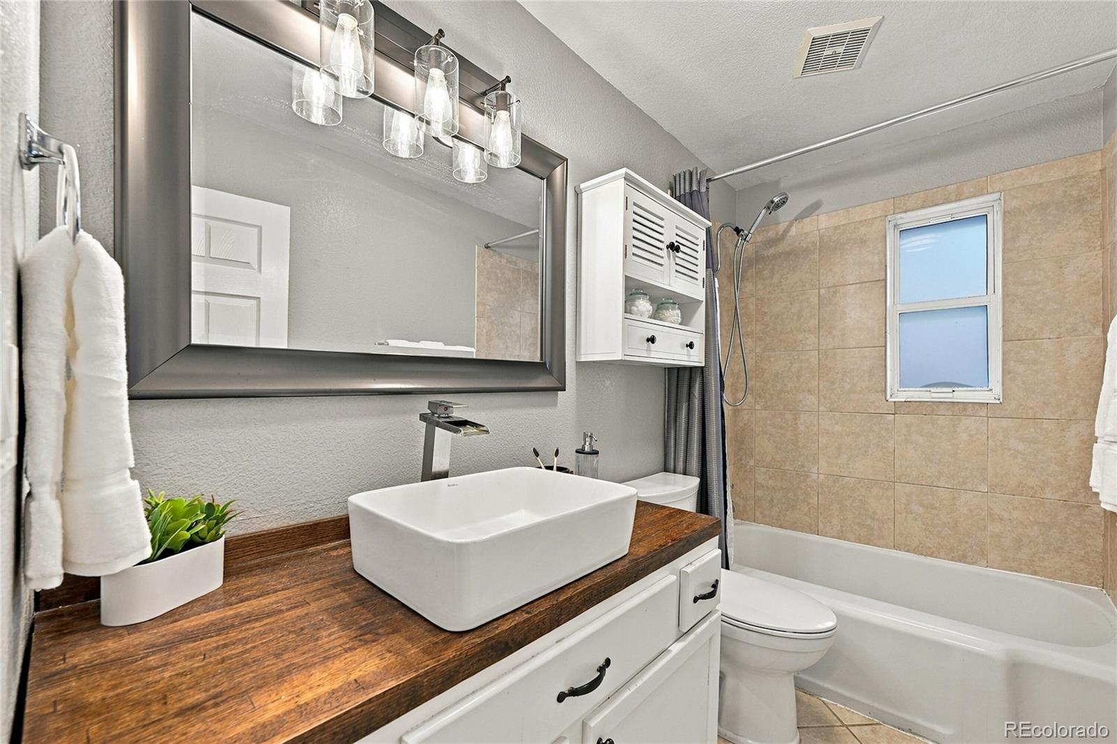 MLS Image #18 for 2345  galena street,aurora, Colorado