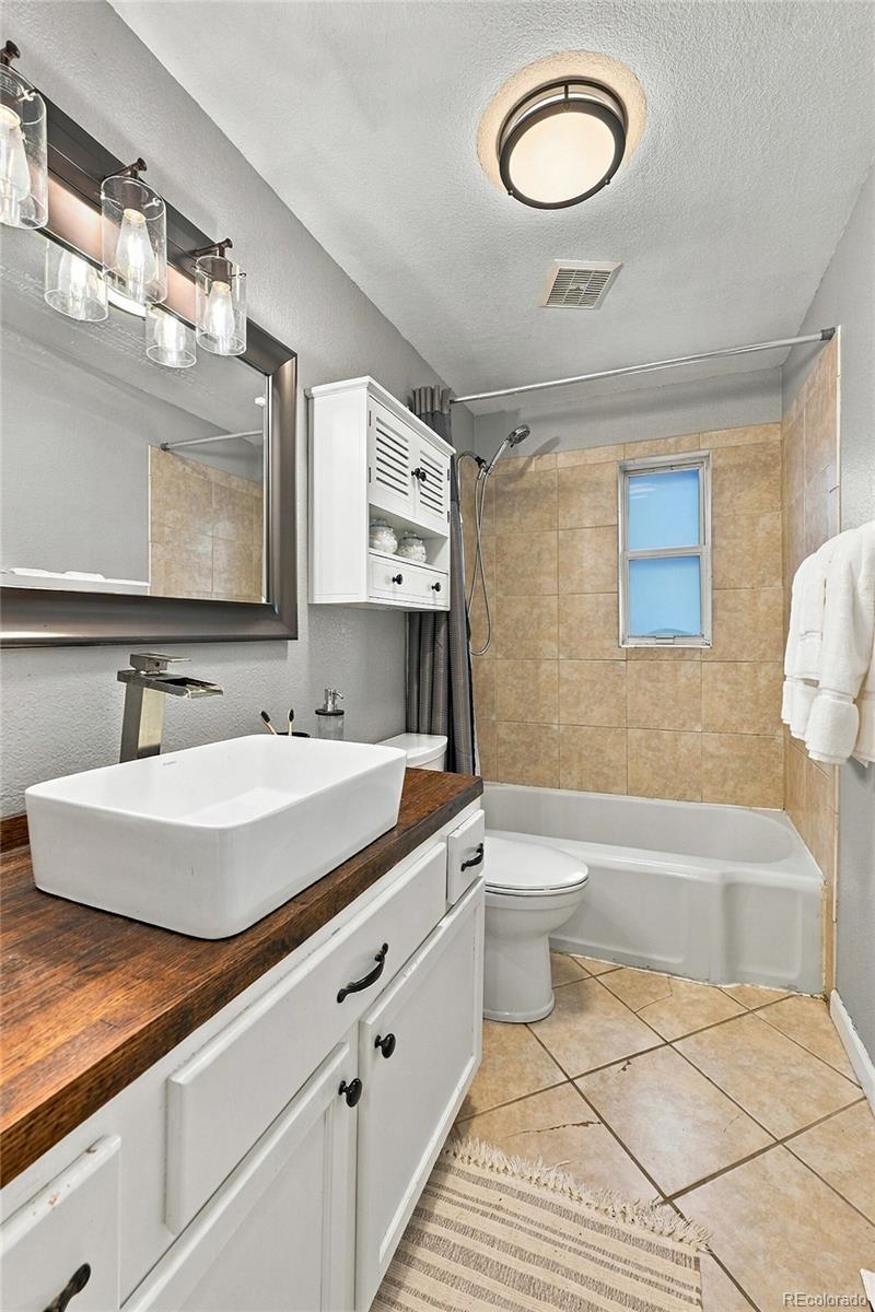 MLS Image #19 for 2345  galena street,aurora, Colorado