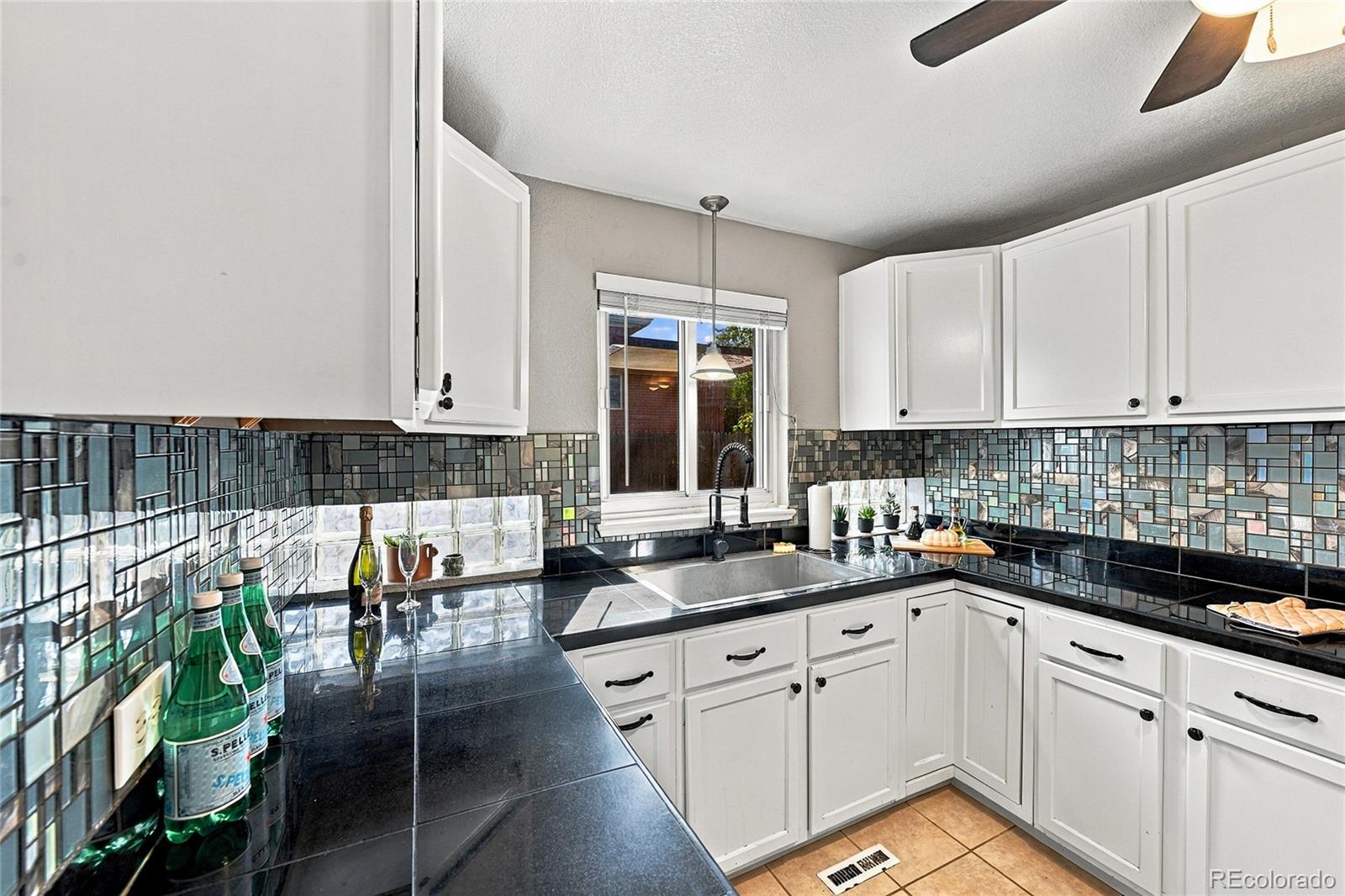 MLS Image #8 for 2345  galena street,aurora, Colorado