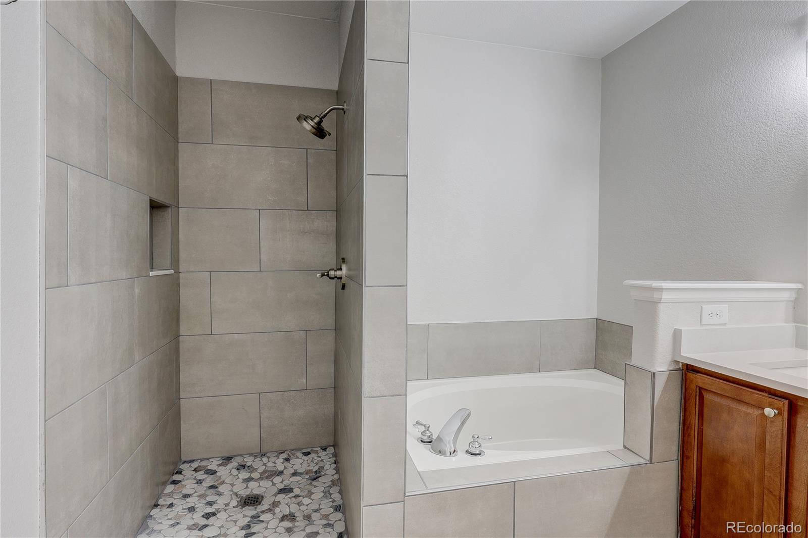 MLS Image #15 for 4804  lost valley road,castle rock, Colorado