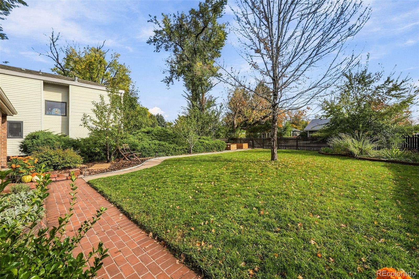 MLS Image #31 for 2695 s race street,denver, Colorado