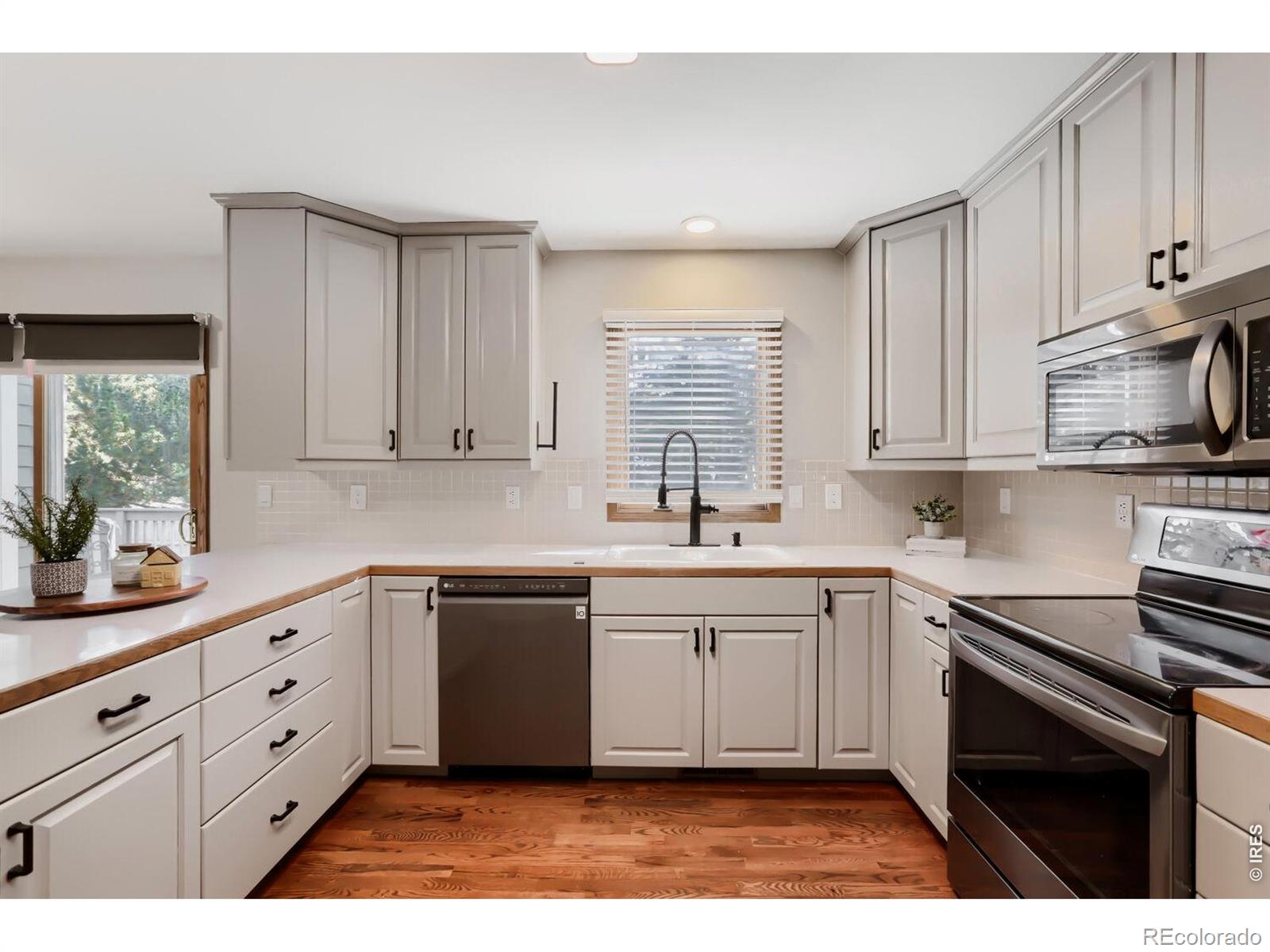 MLS Image #13 for 2613  brownstone court,fort collins, Colorado
