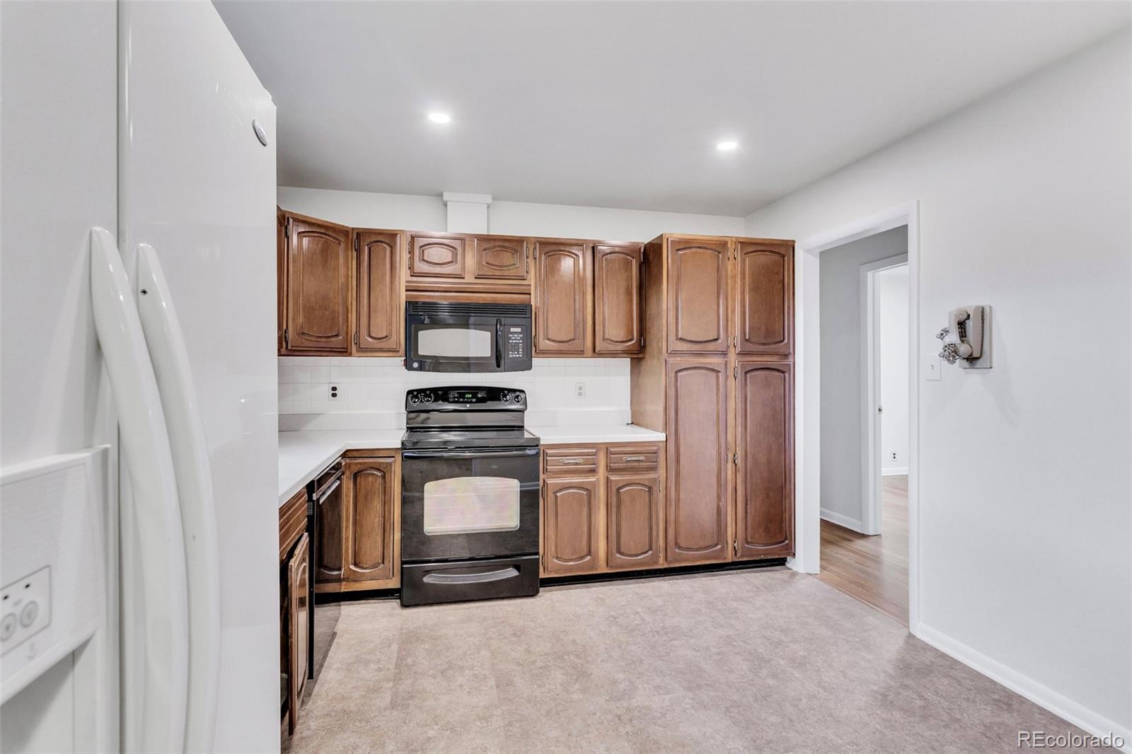 MLS Image #3 for 3391 w aksarben avenue,littleton, Colorado