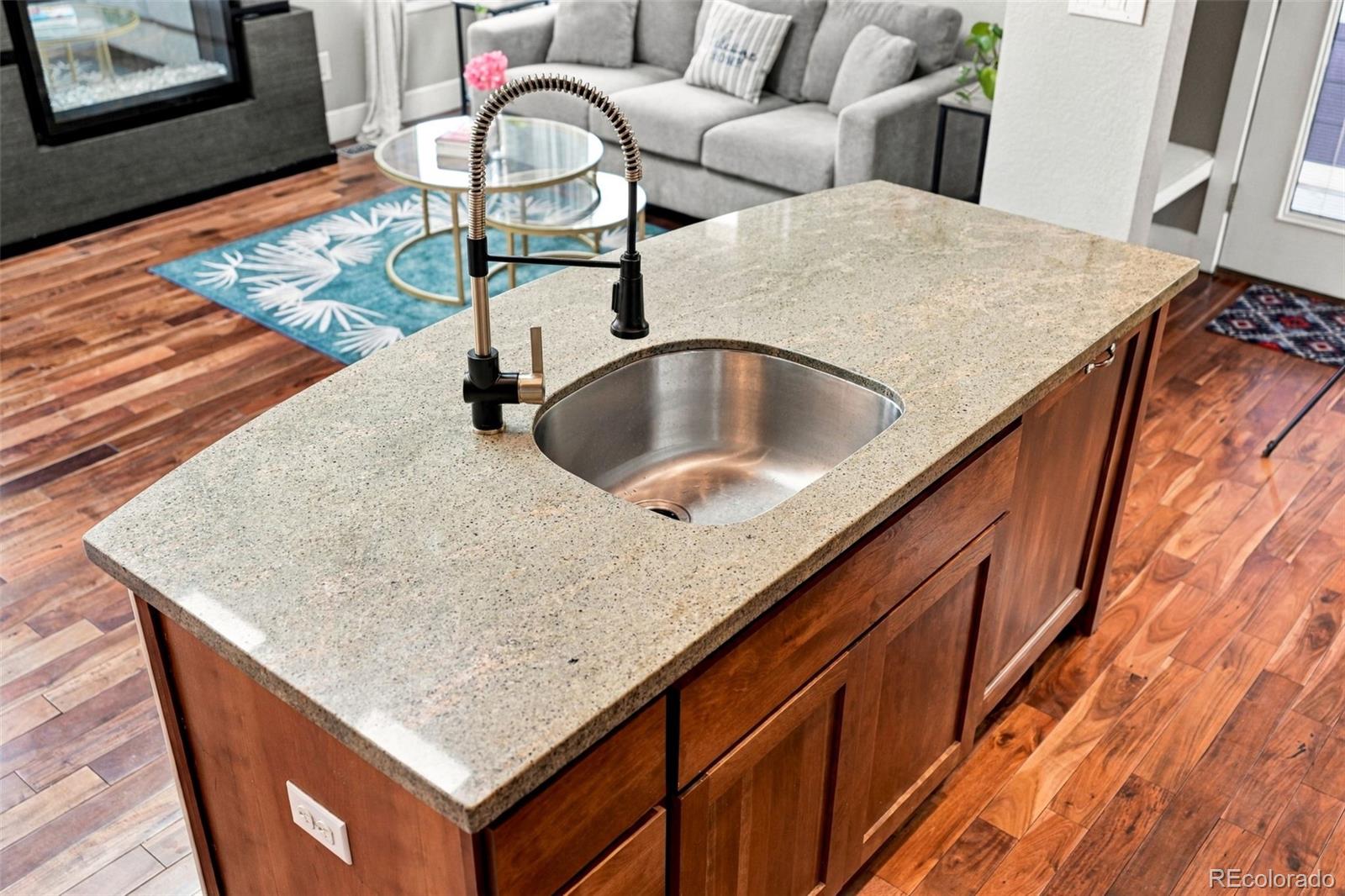 MLS Image #18 for 3577 n boston street,denver, Colorado