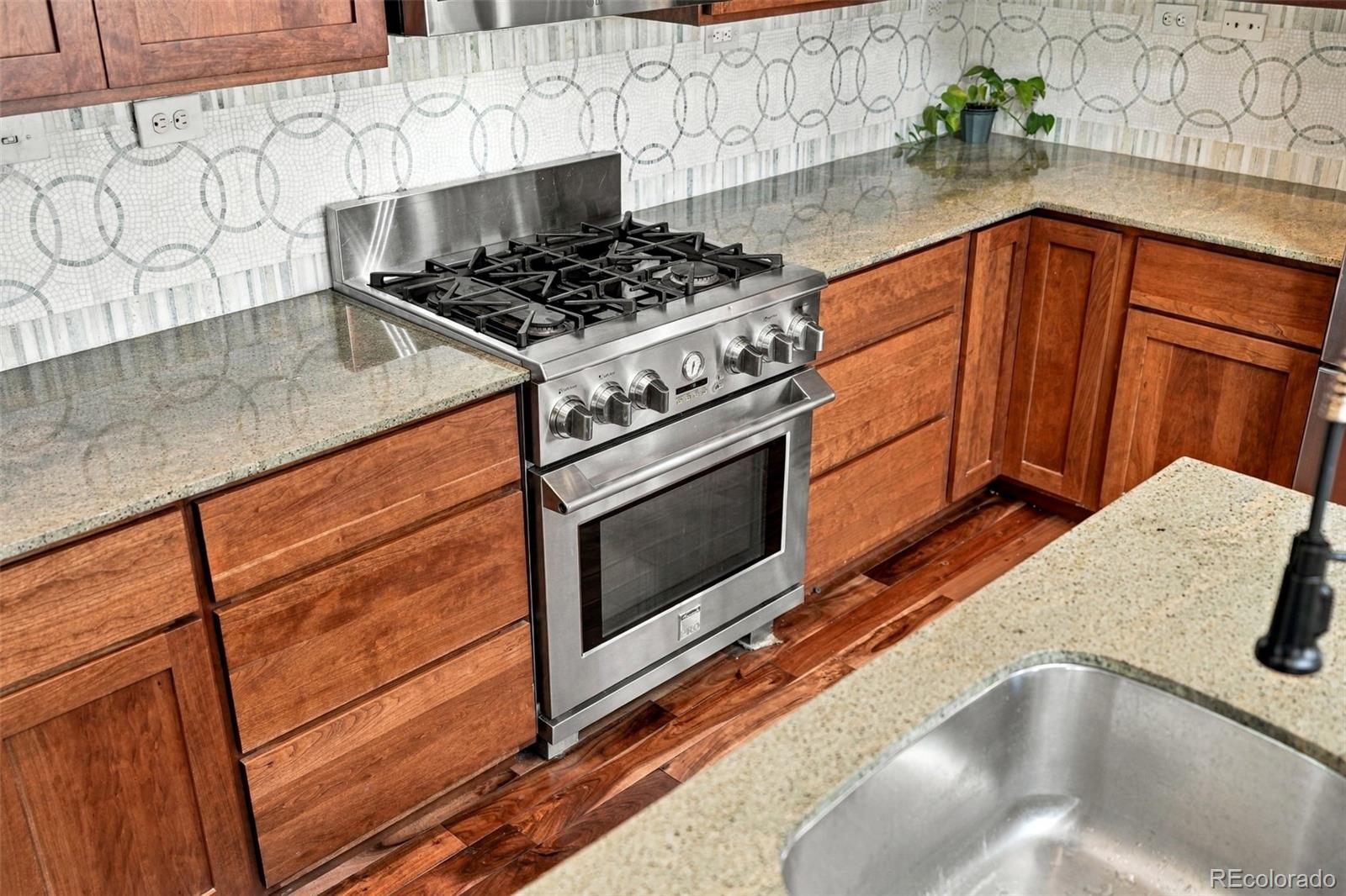 MLS Image #19 for 3577 n boston street,denver, Colorado