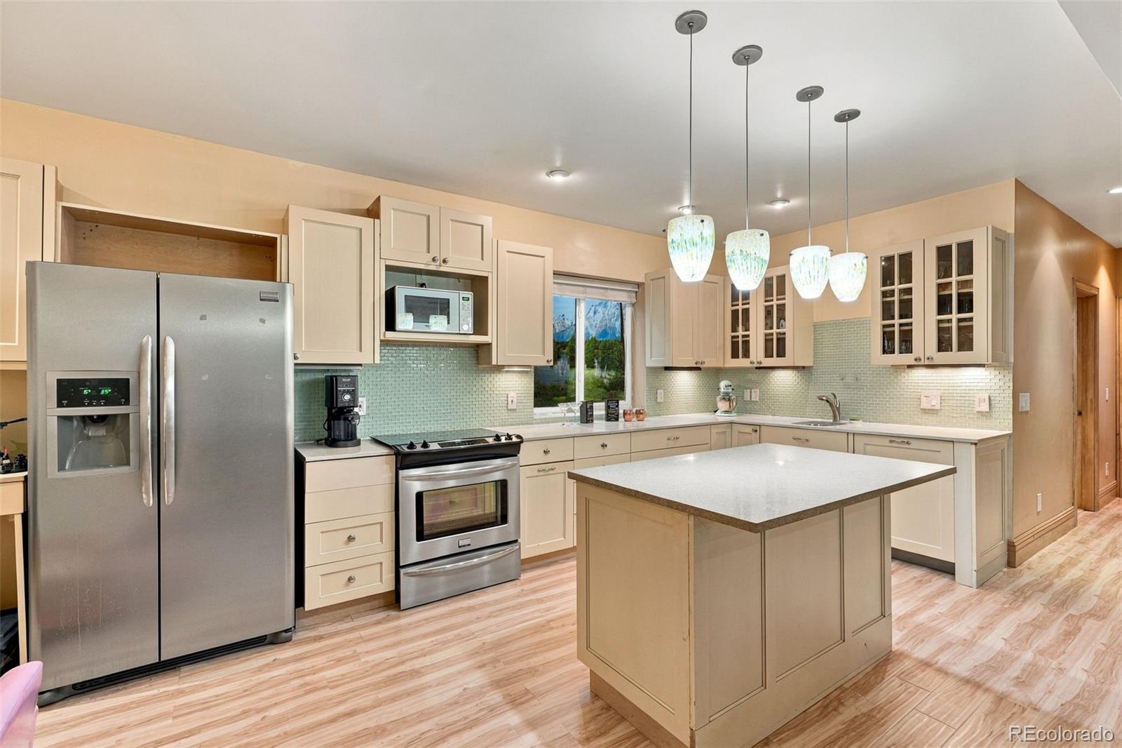 MLS Image #36 for 3577 n boston street,denver, Colorado