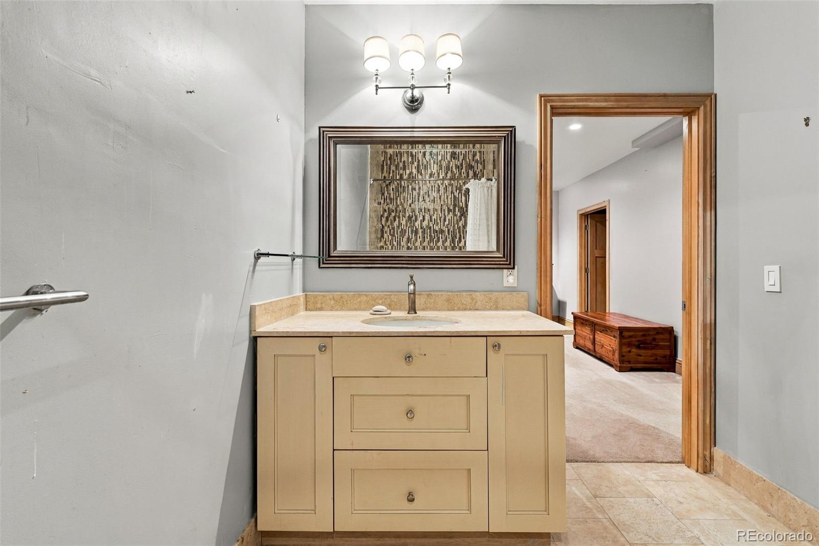 MLS Image #39 for 3577 n boston street,denver, Colorado