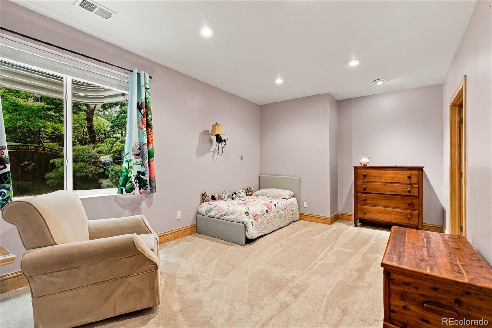 MLS Image #41 for 3577 n boston street,denver, Colorado