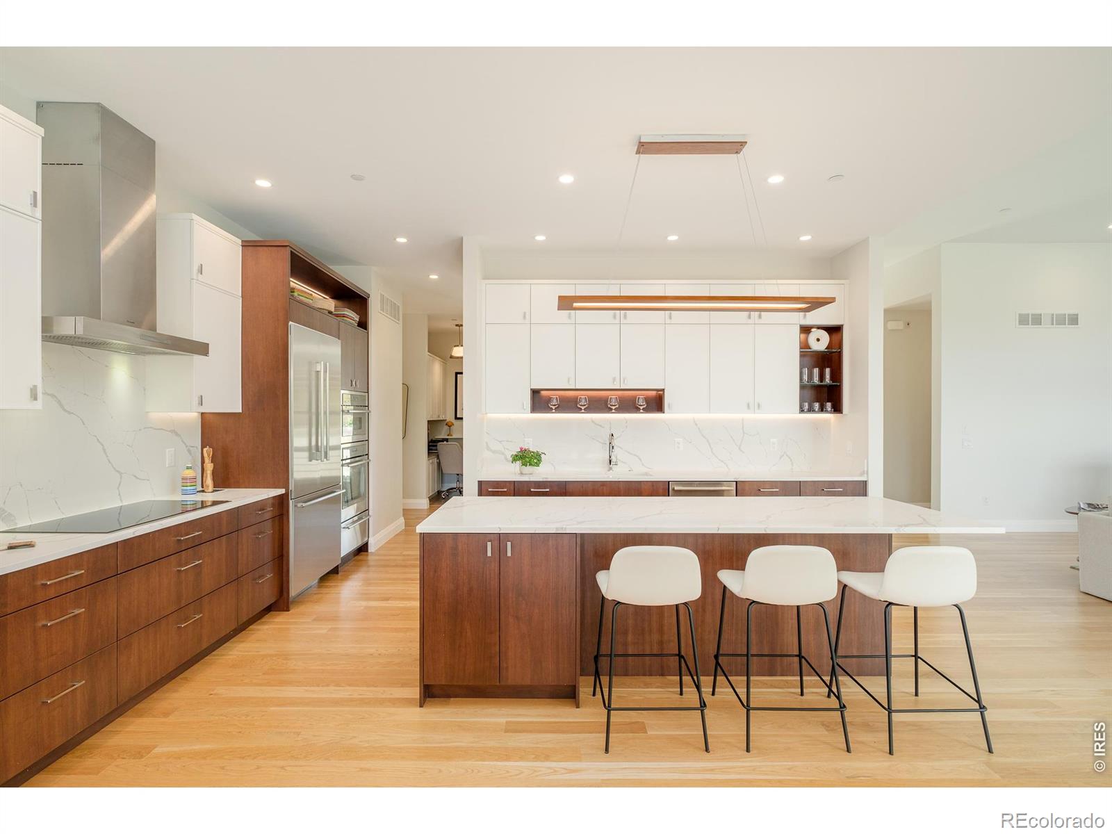 MLS Image #11 for 975  westview drive,boulder, Colorado