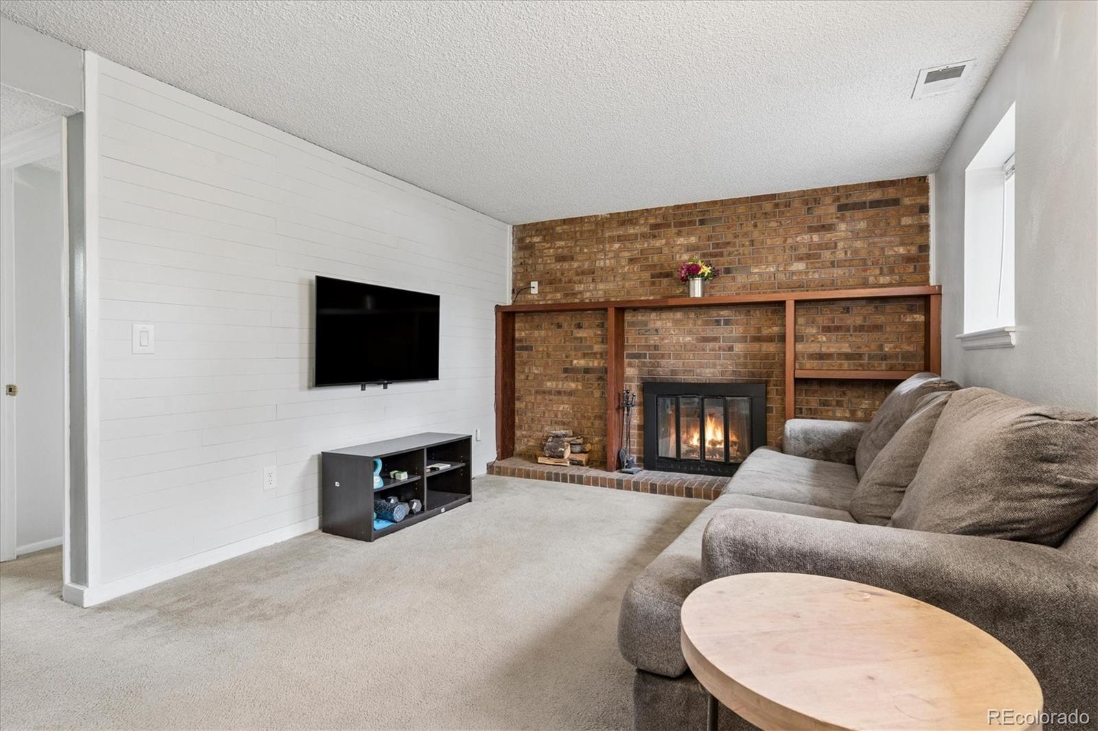 MLS Image #14 for 2591 s naples way,aurora, Colorado