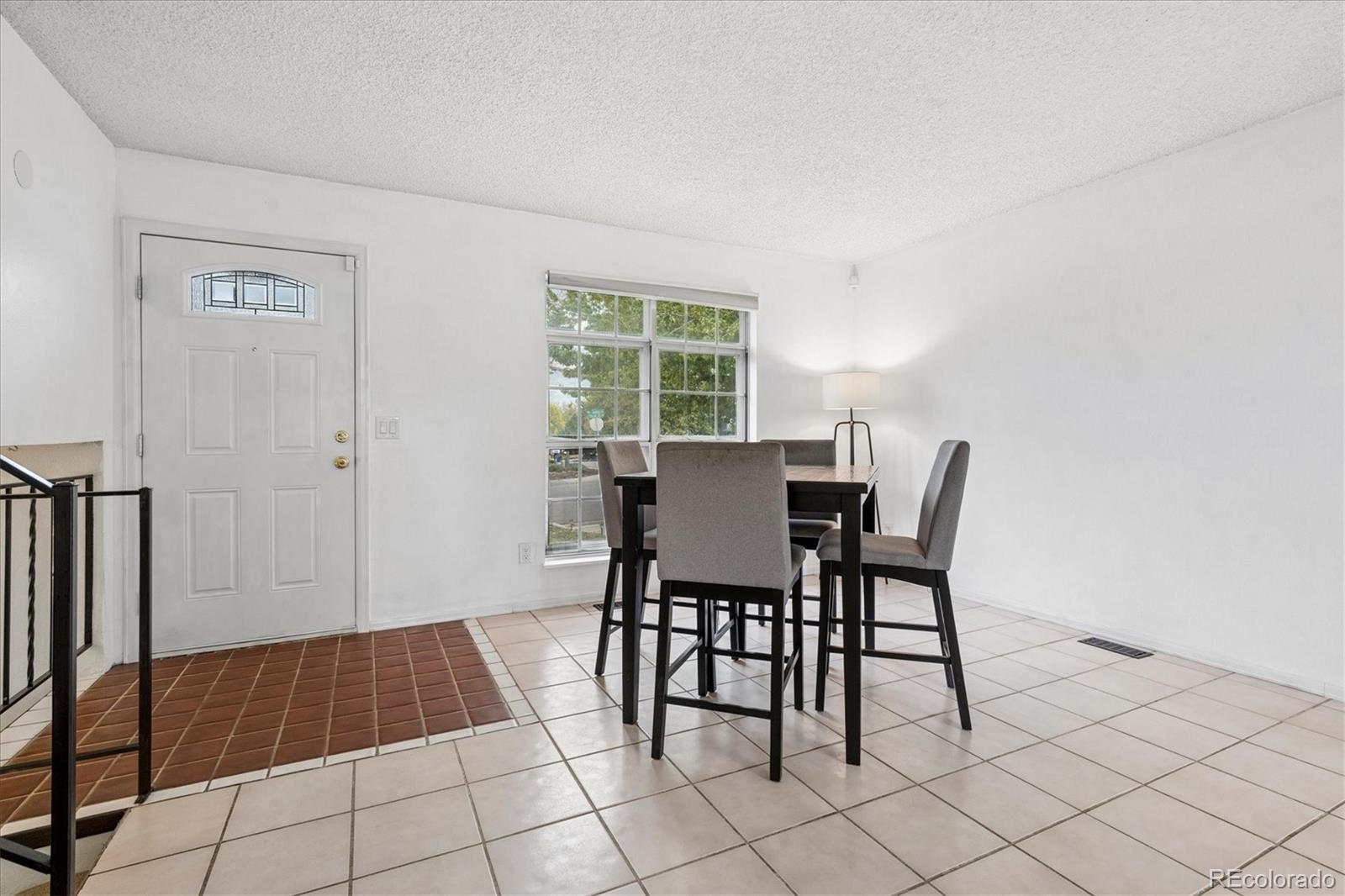 MLS Image #4 for 2591 s naples way,aurora, Colorado