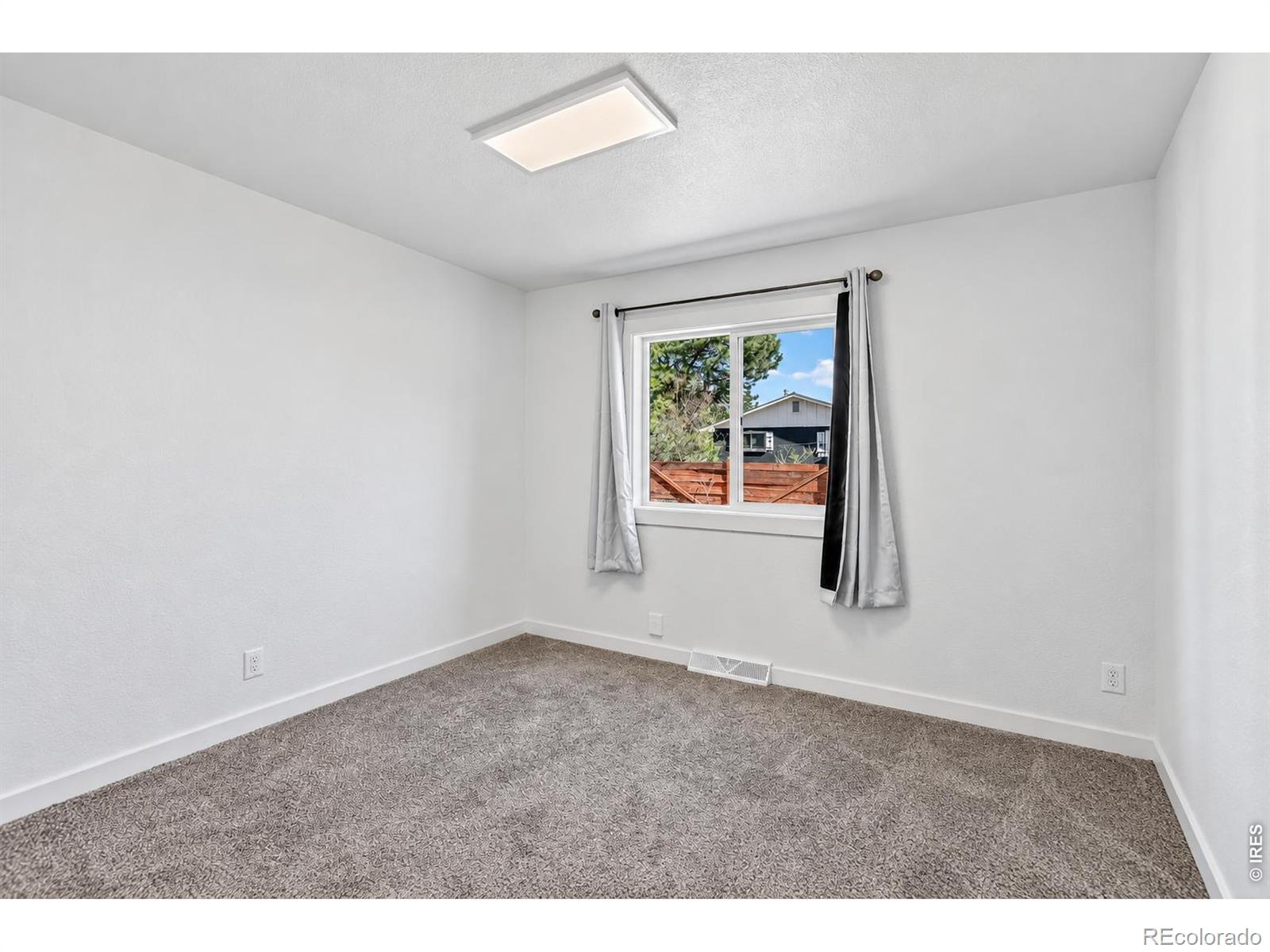 MLS Image #18 for 2016 w lake street,fort collins, Colorado