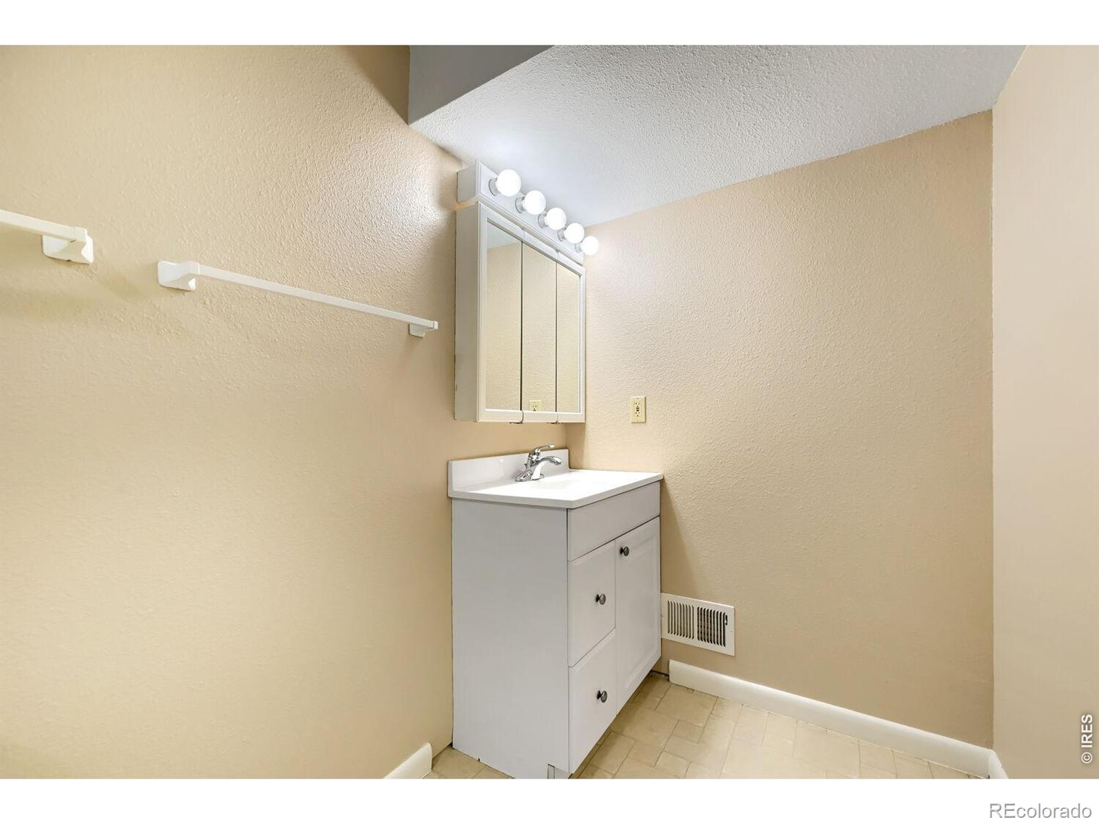 MLS Image #24 for 3103  concord way,longmont, Colorado