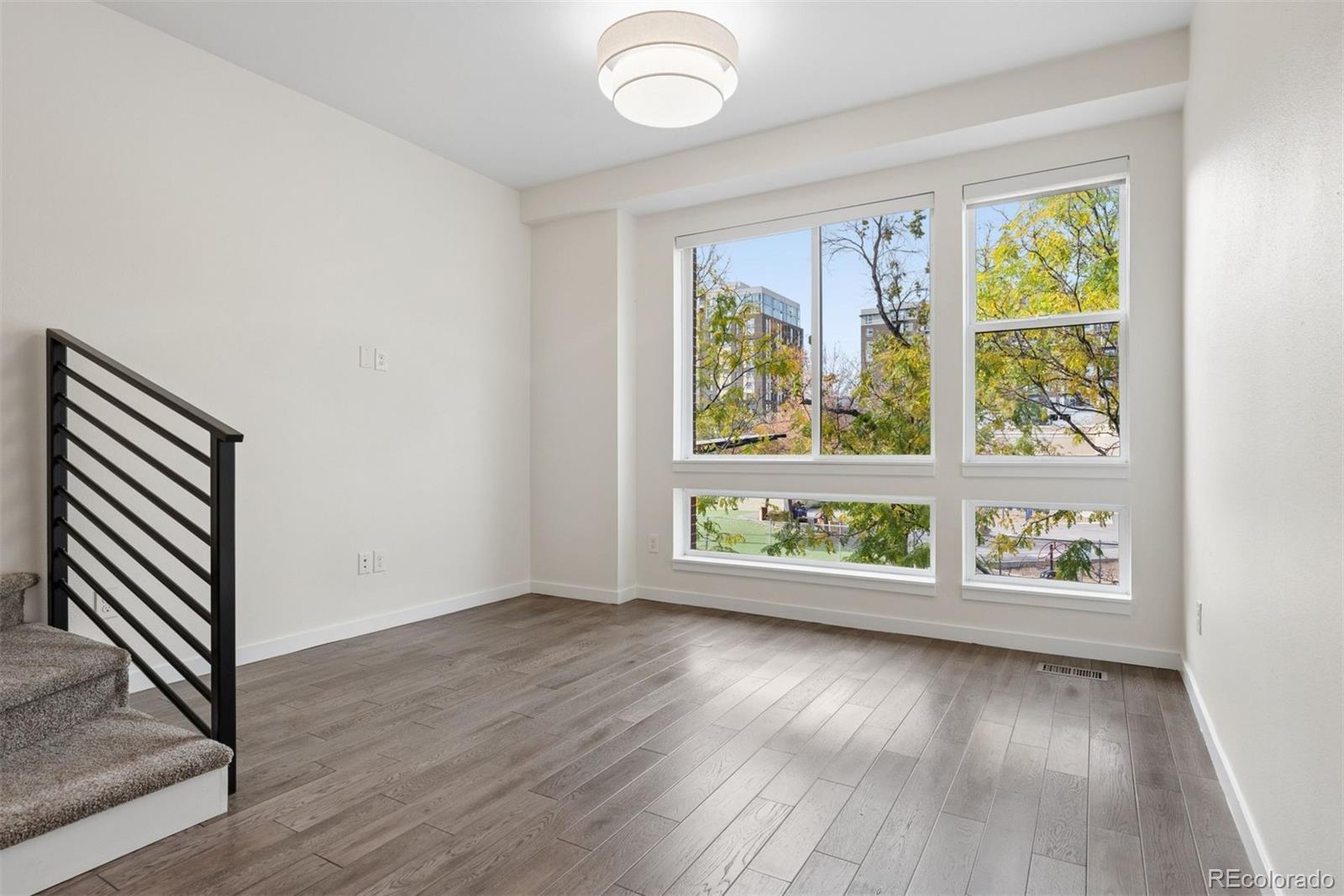 MLS Image #14 for 2200  tremont place,denver, Colorado