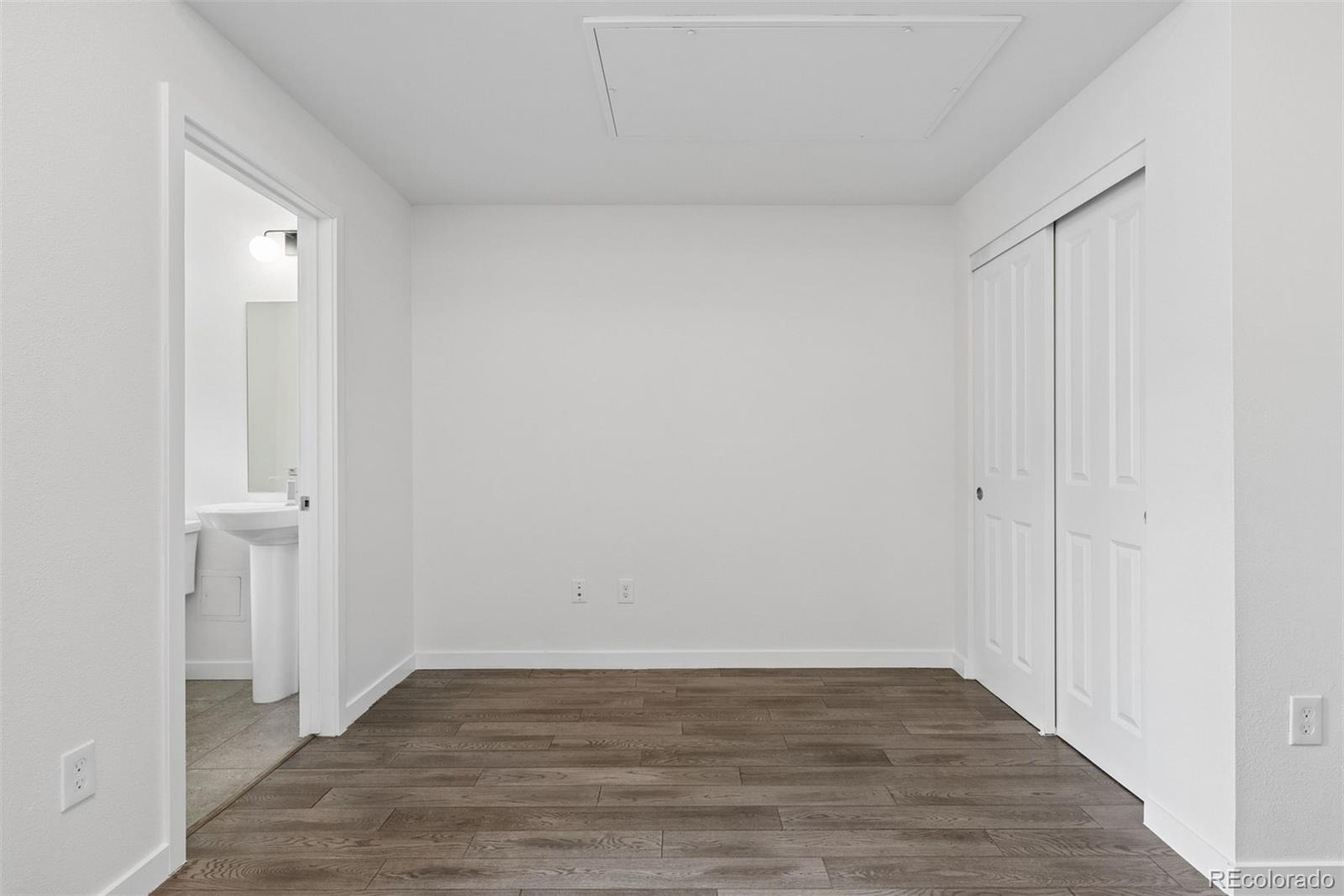 MLS Image #8 for 2200  tremont place,denver, Colorado