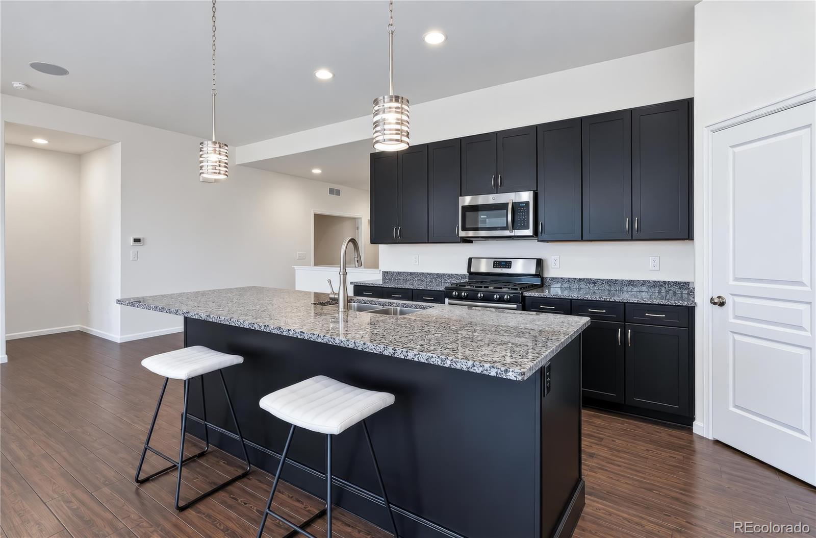 MLS Image #5 for 16995 w 85th lane,arvada, Colorado