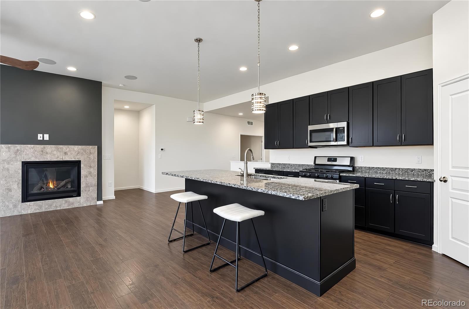 MLS Image #8 for 16995 w 85th lane,arvada, Colorado