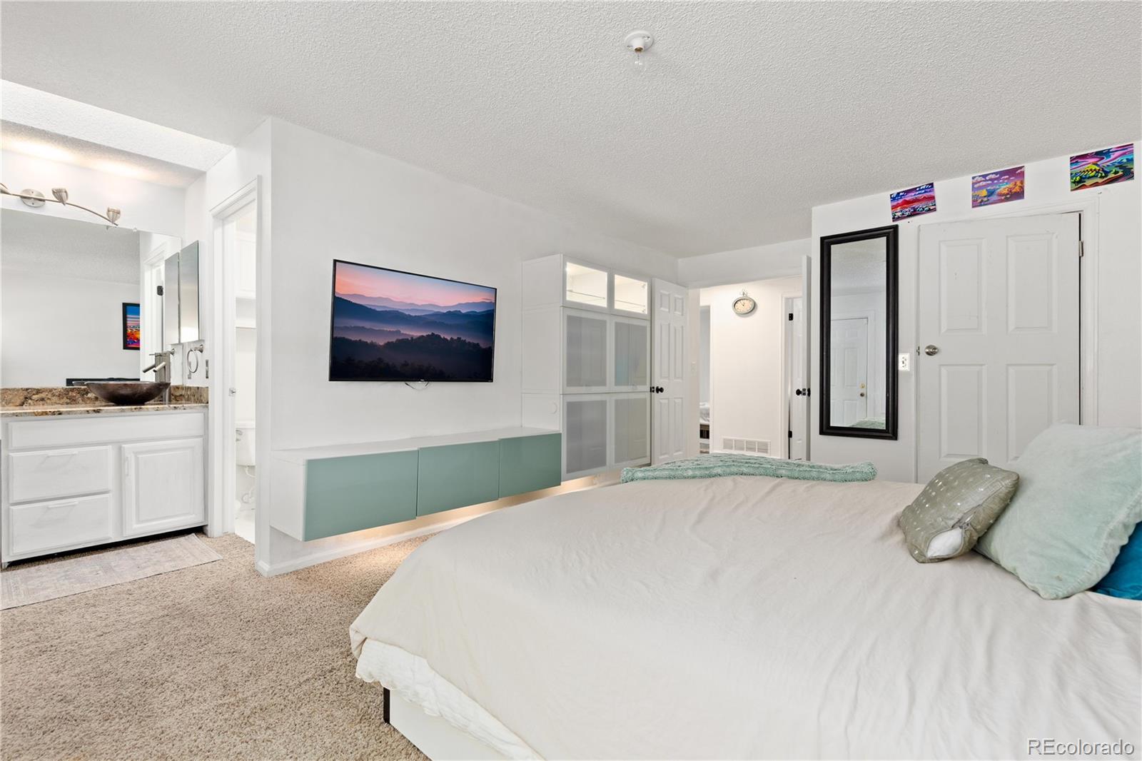 MLS Image #15 for 8266 s logan court,littleton, Colorado
