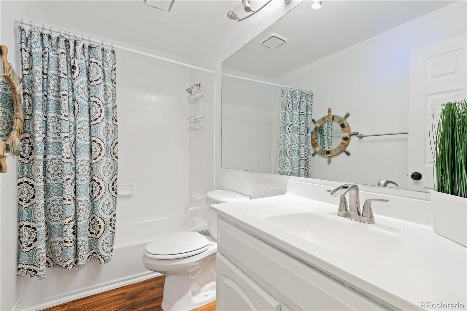 MLS Image #21 for 8266 s logan court,littleton, Colorado