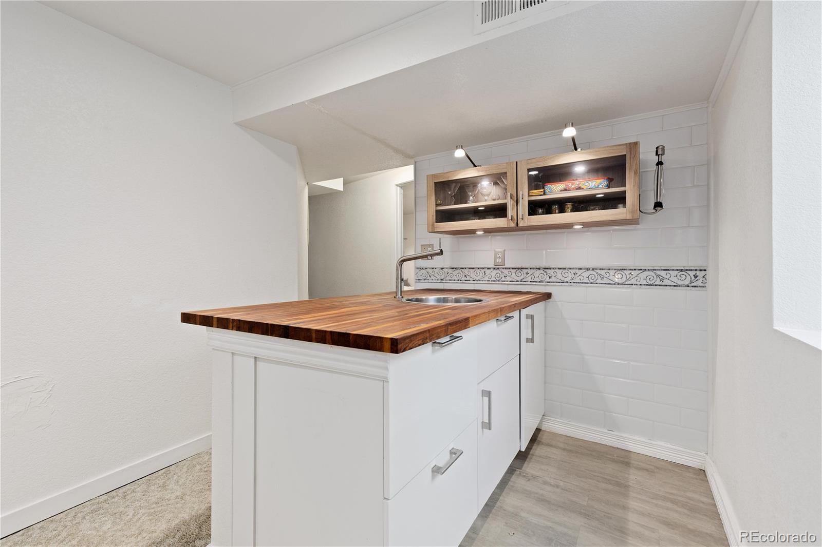 MLS Image #25 for 8266 s logan court,littleton, Colorado