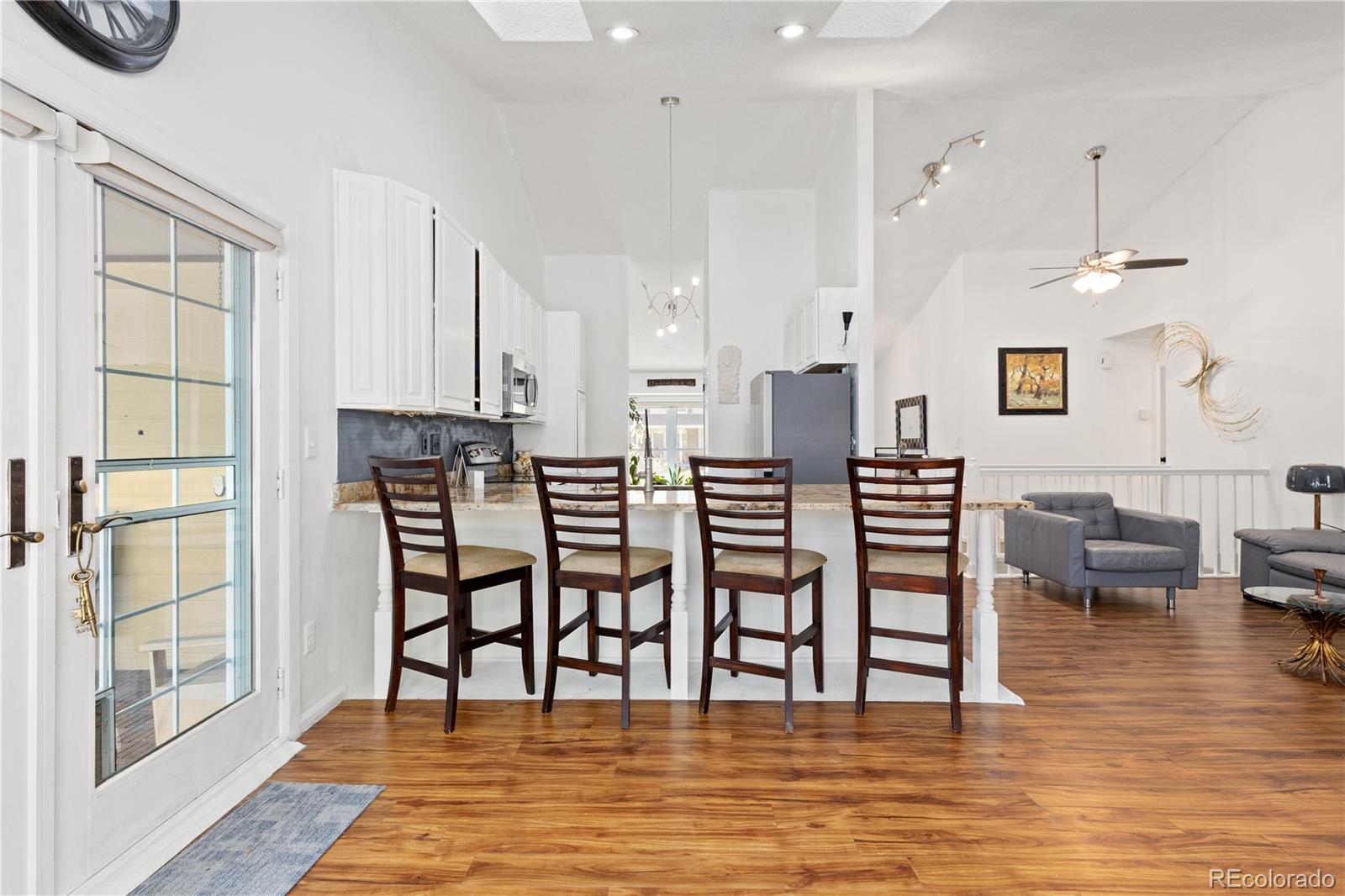 MLS Image #6 for 8266 s logan court,littleton, Colorado