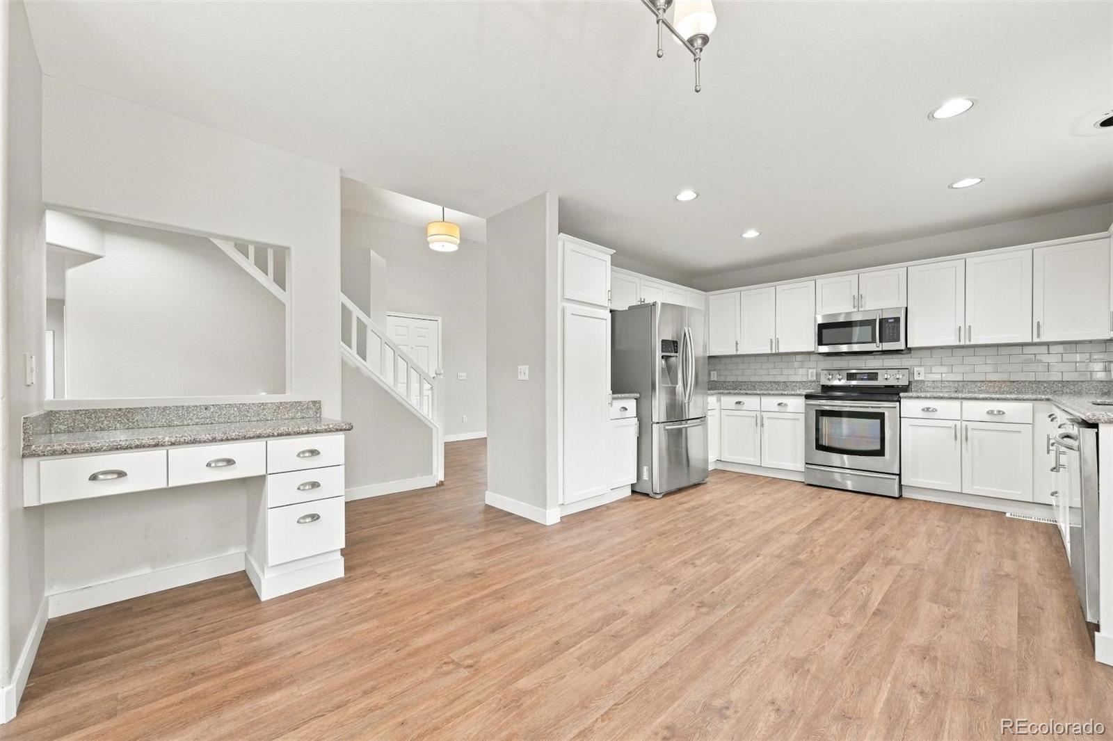 MLS Image #2 for 9469  wolfe place,highlands ranch, Colorado