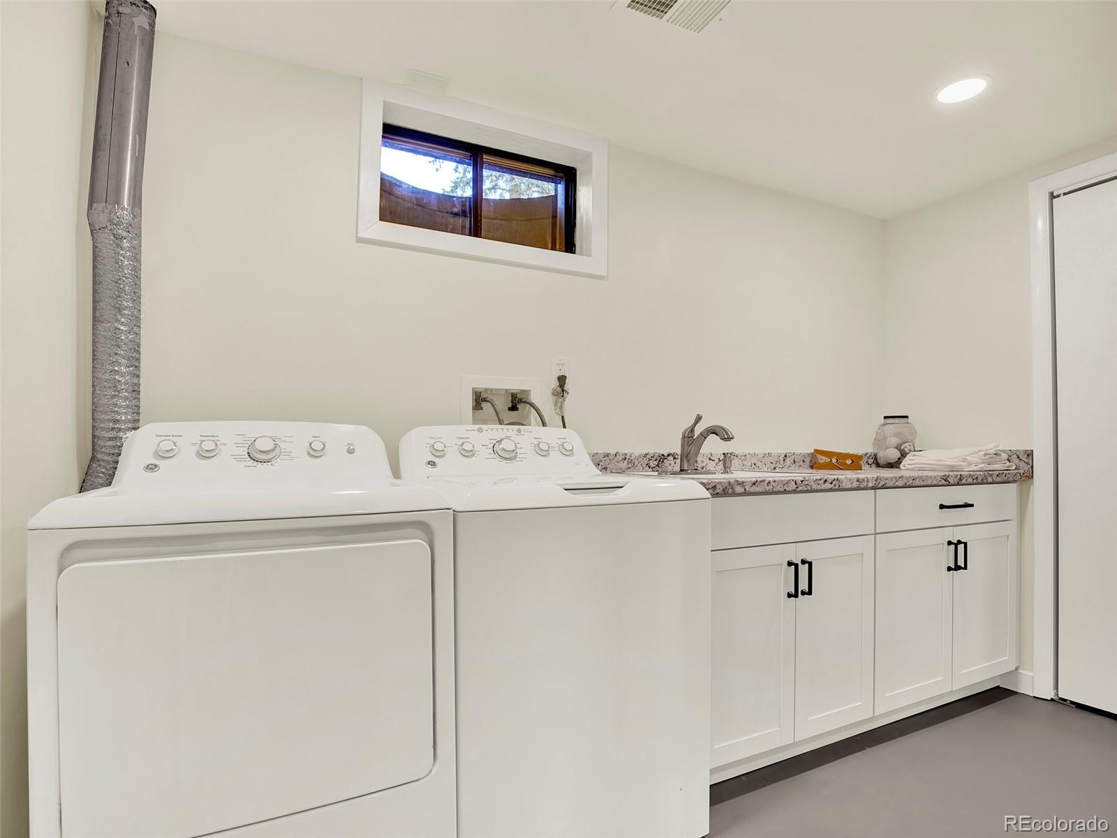 MLS Image #18 for 533 w easter avenue,littleton, Colorado