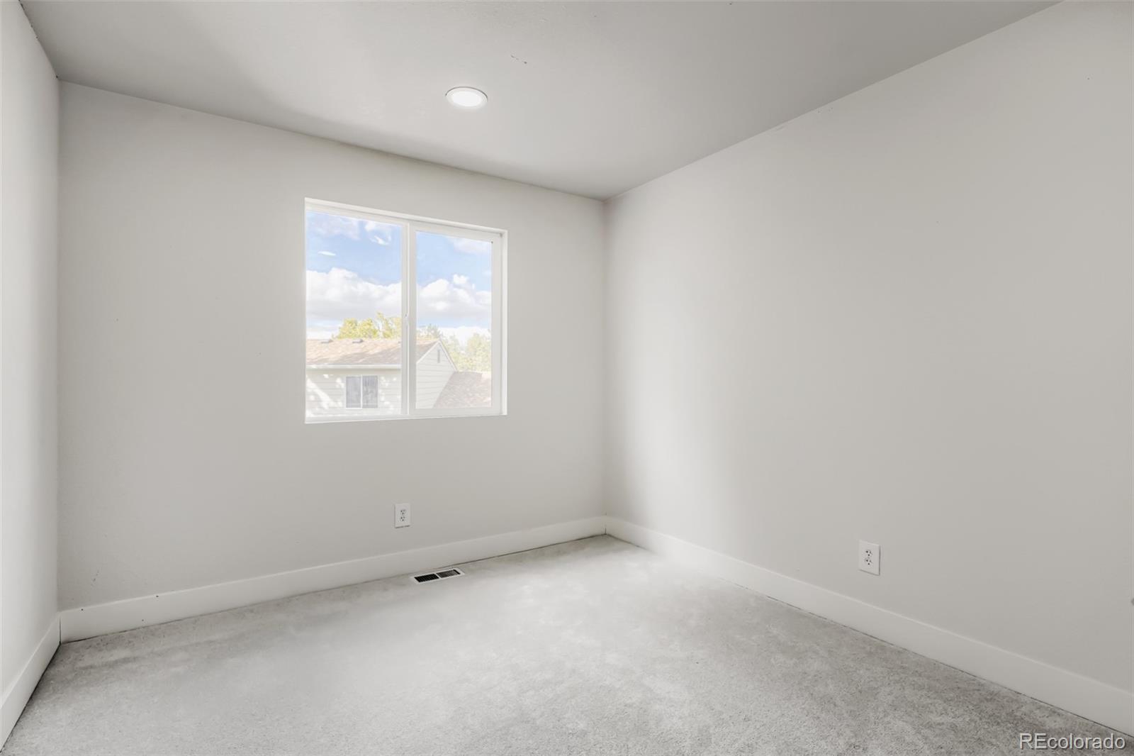 MLS Image #13 for 4059 s dunkirk way,aurora, Colorado