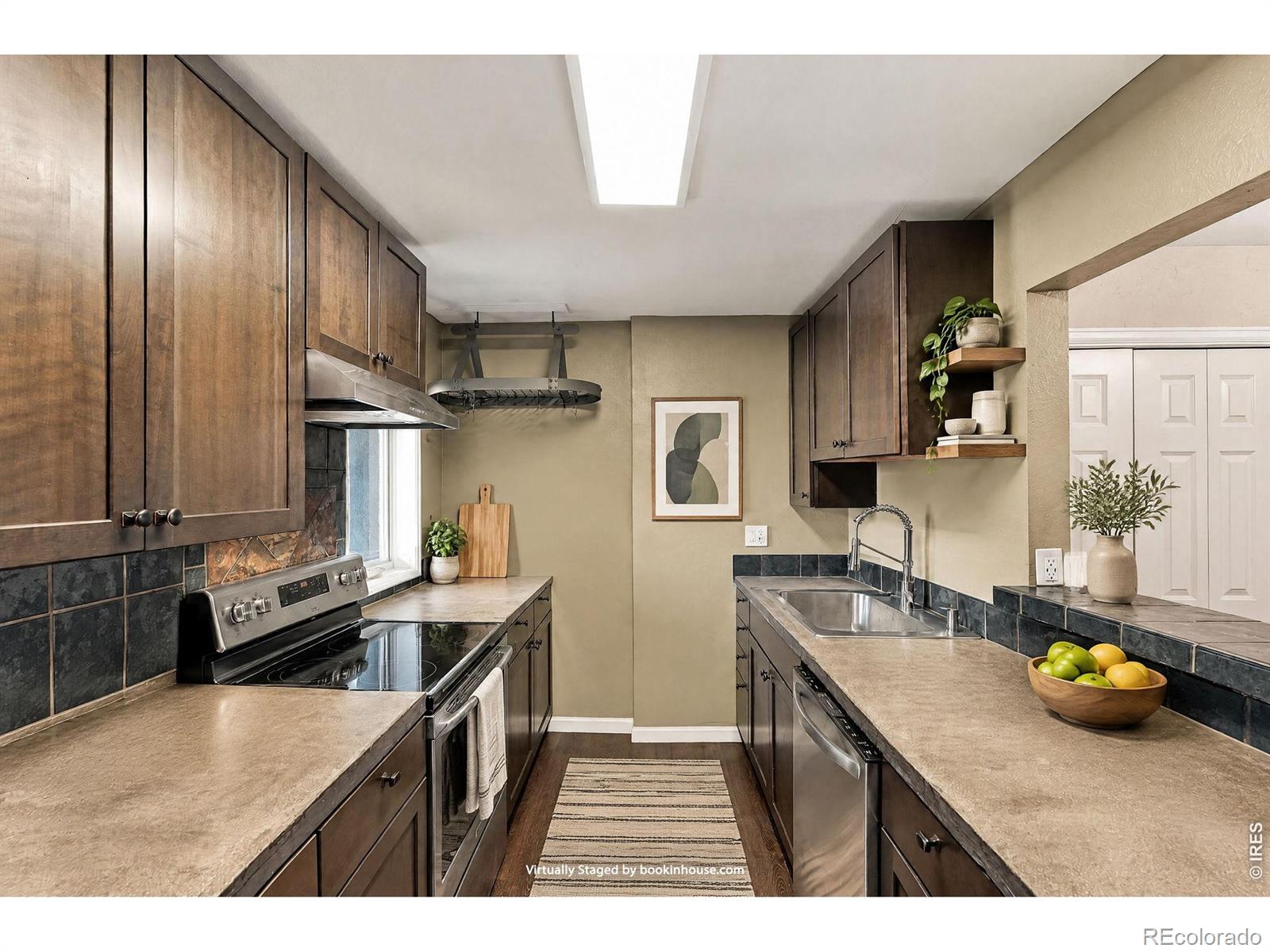 MLS Image #8 for 377  pearl street,boulder, Colorado
