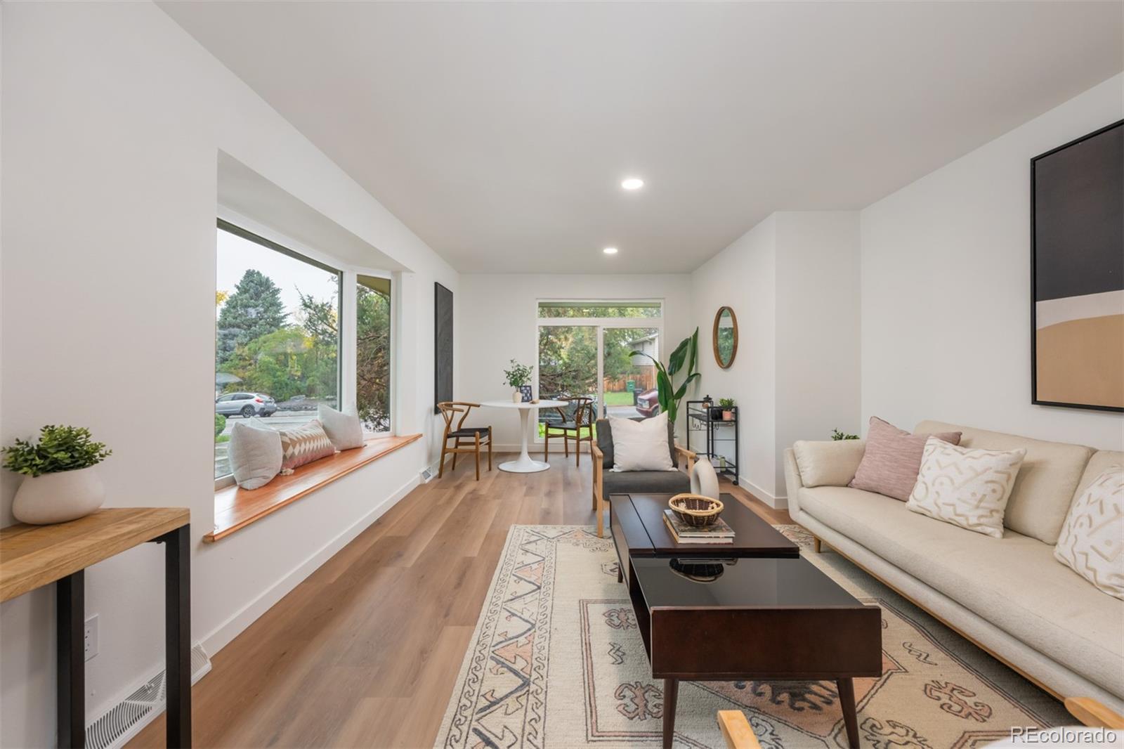 MLS Image #11 for 3413 s akron street,denver, Colorado