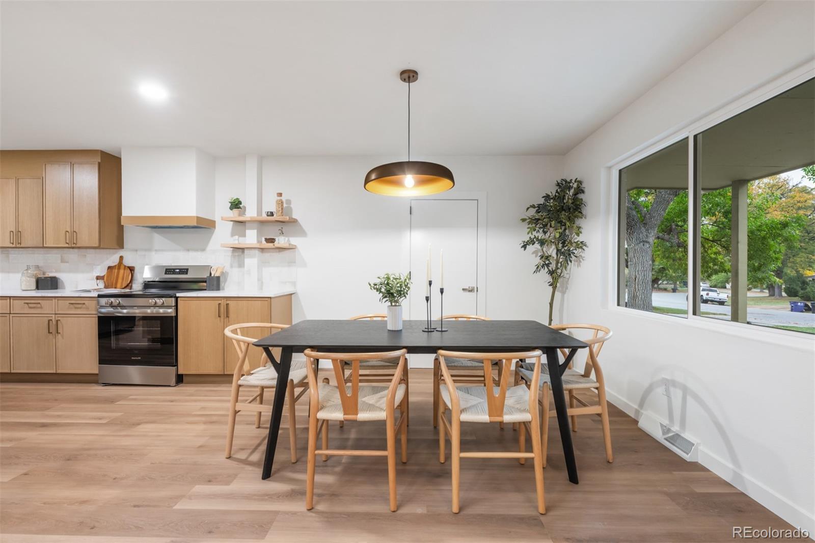 MLS Image #5 for 3413 s akron street,denver, Colorado