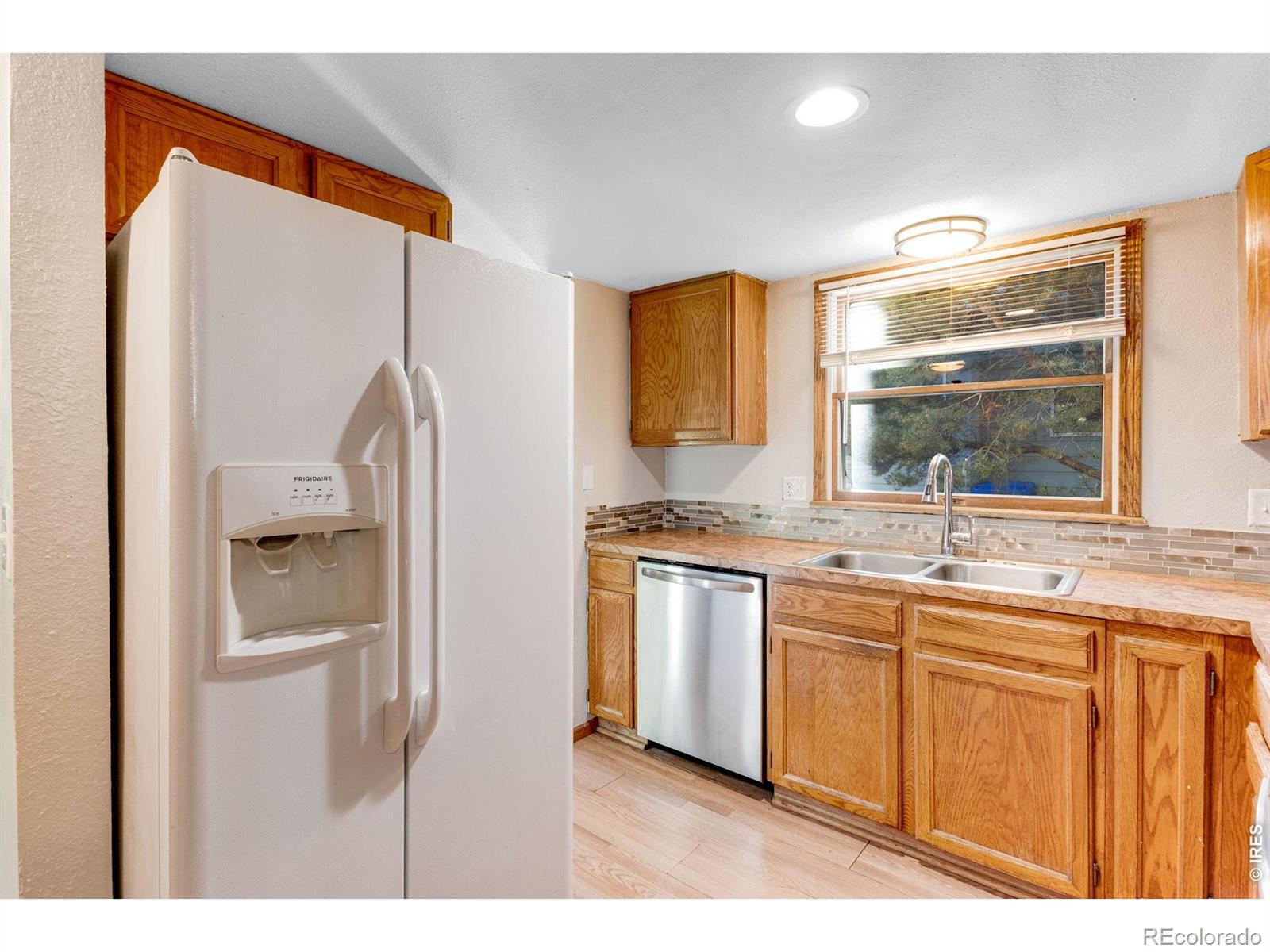 MLS Image #14 for 242 e 42nd street,loveland, Colorado