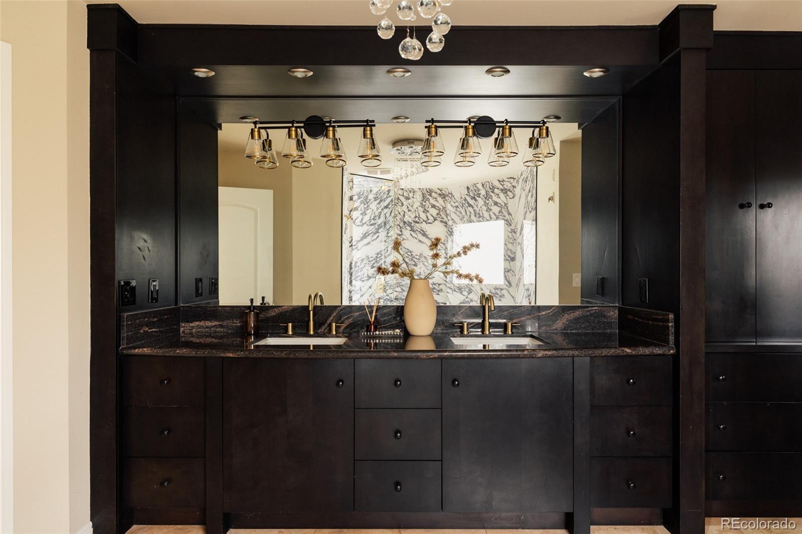 MLS Image #19 for 525 s downing street,denver, Colorado