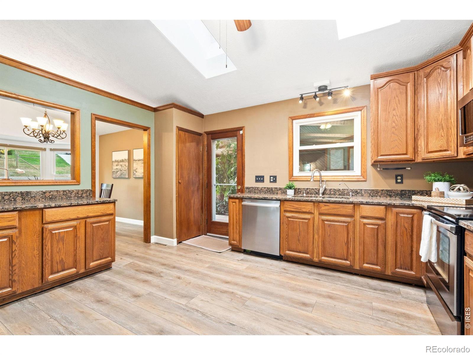 MLS Image #18 for 4008  sunset drive,fort collins, Colorado