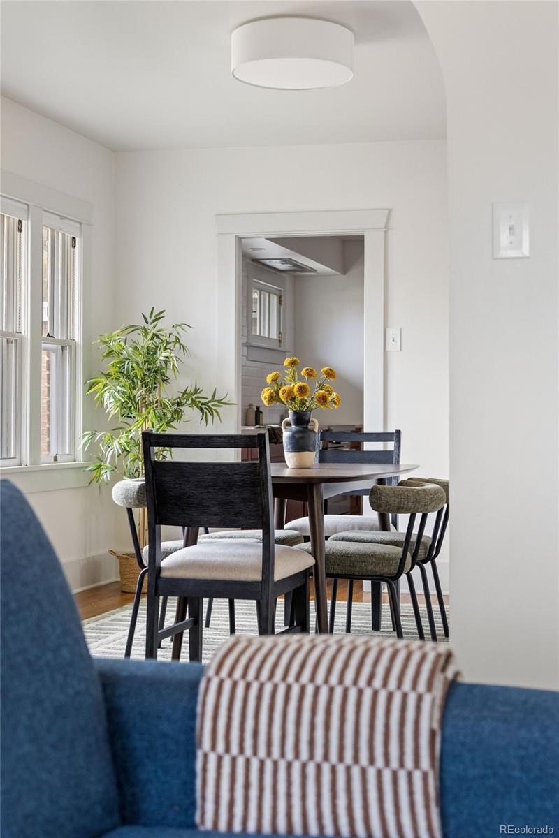 MLS Image #11 for 3800 s lincoln street,englewood, Colorado